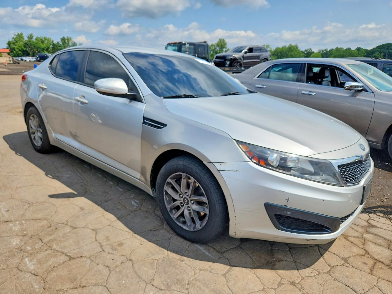 2011 Kia Optima Lx Silver vin: KNAGM4A74B5065152