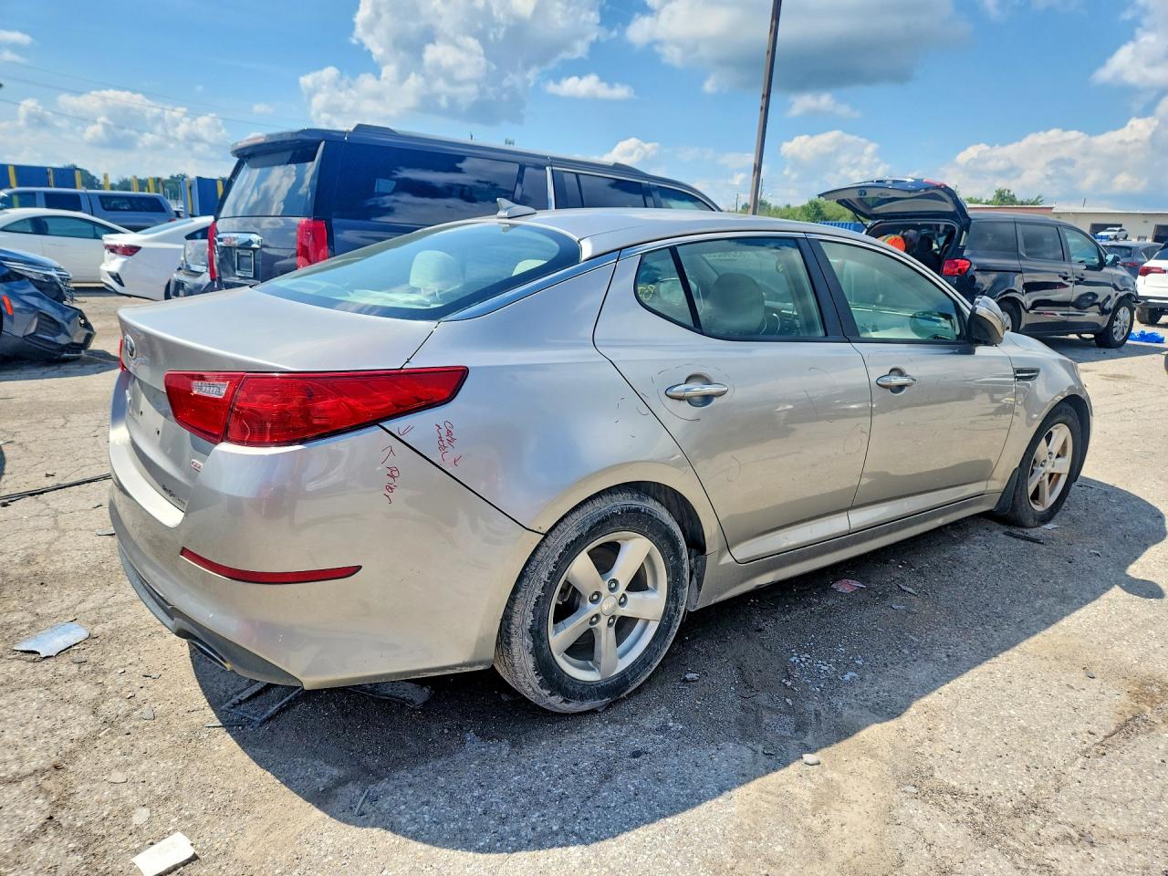 2014 Kia Optima Lx Gold vin: KNAGM4A74E5476491