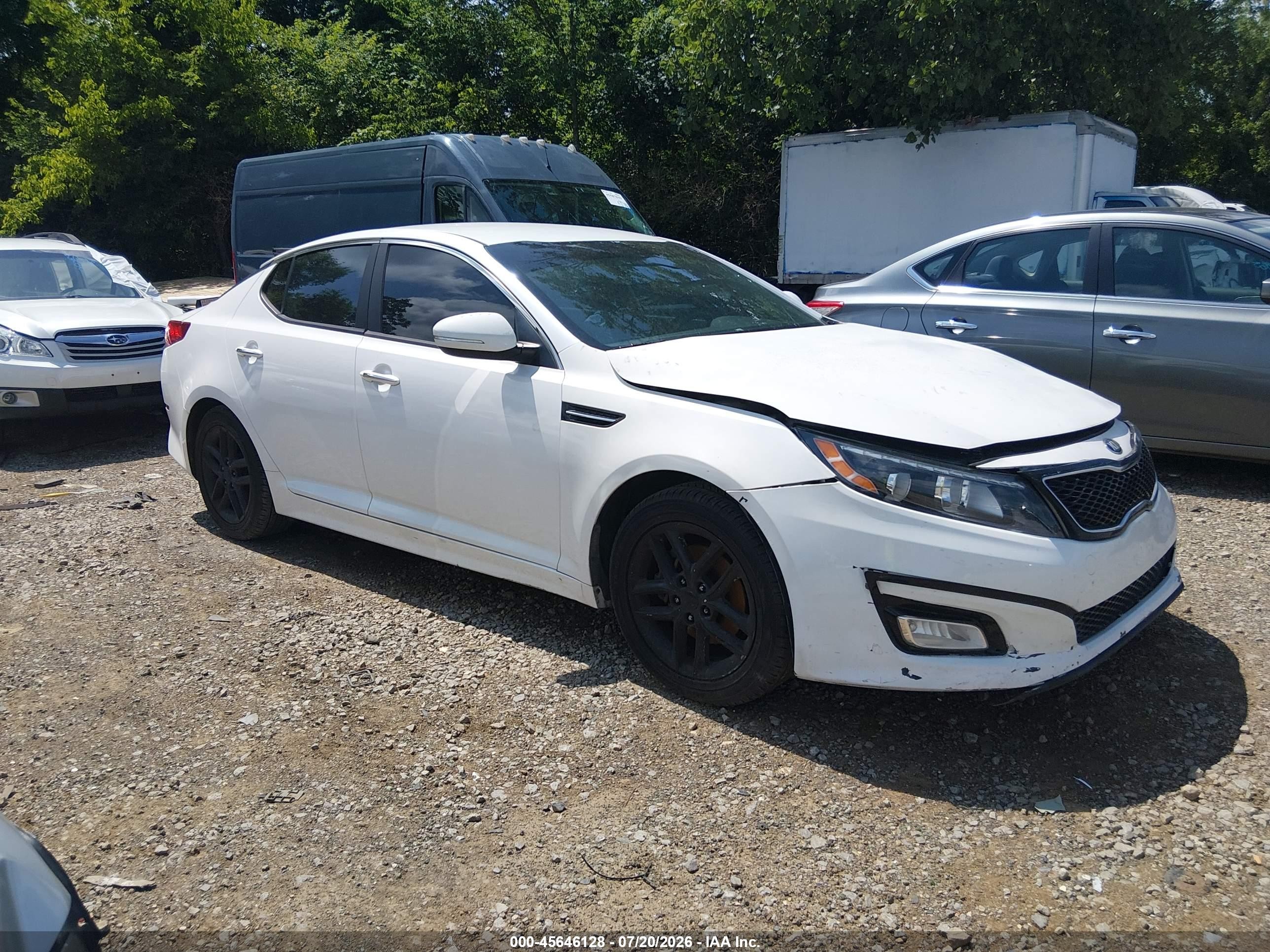 2015 Kia Optima Lx White vin: KNAGM4A74F5538621