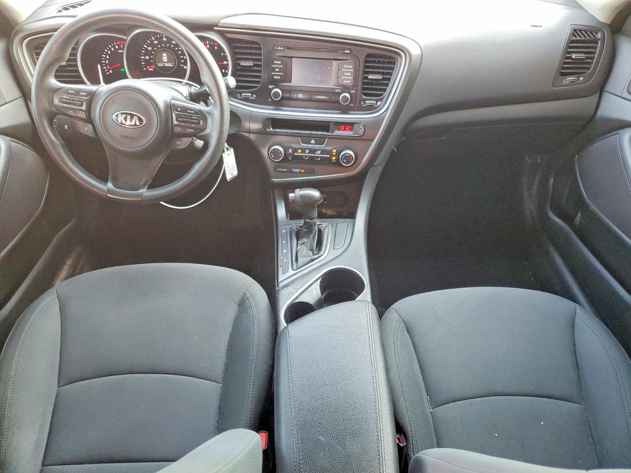 2015 Kia Optima Lx Белый vin: KNAGM4A74F5539784