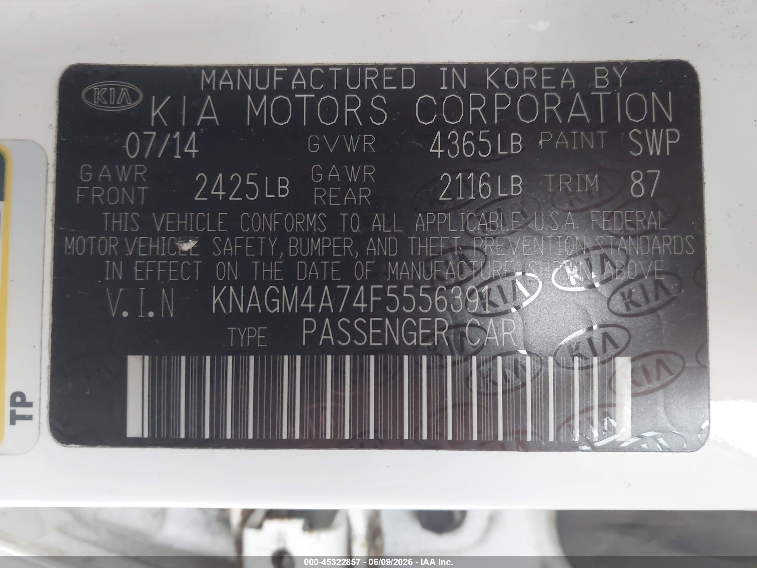 2015 Kia Optima Lx White vin: KNAGM4A74F5556391
