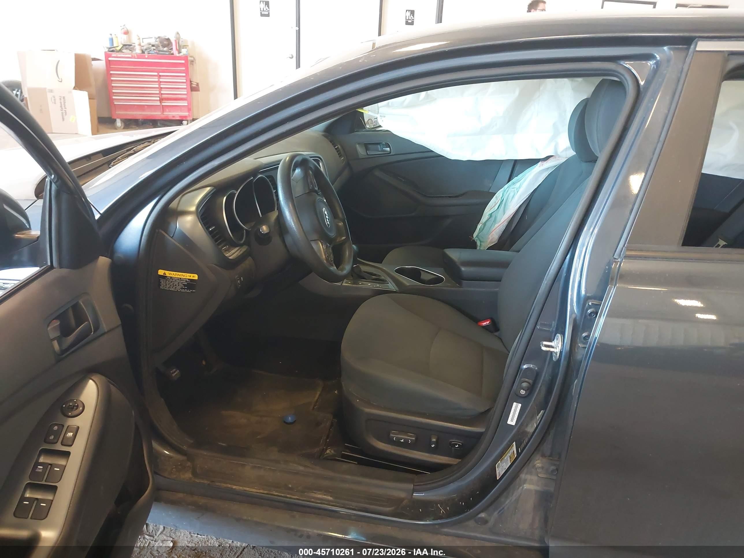 2015 Kia Optima Lx Blue vin: KNAGM4A74F5557265