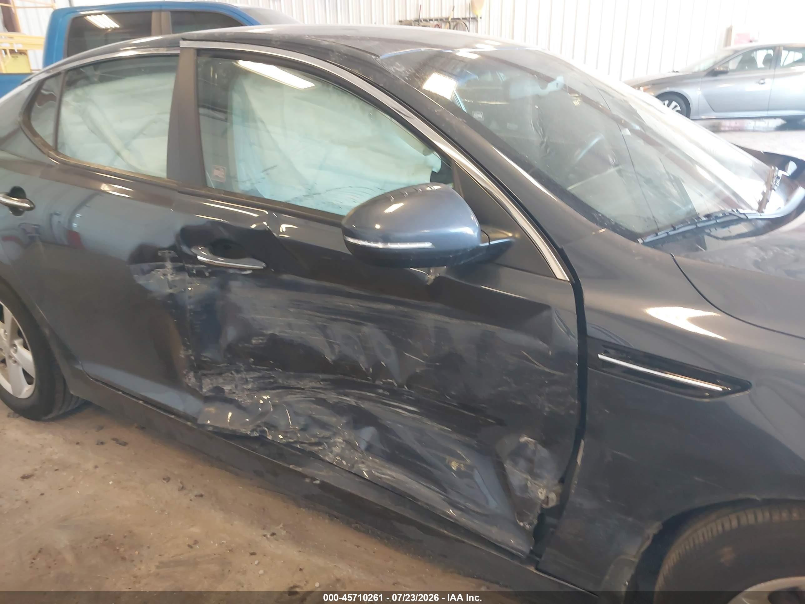 2015 Kia Optima Lx Blue vin: KNAGM4A74F5557265