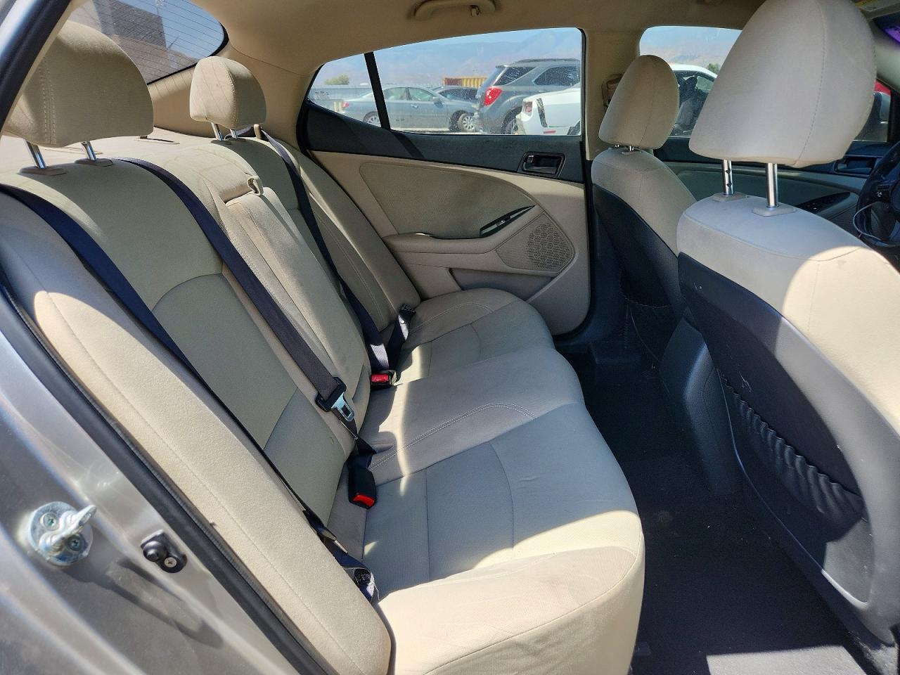 2015 Kia Optima Lx Silver vin: KNAGM4A74F5557461