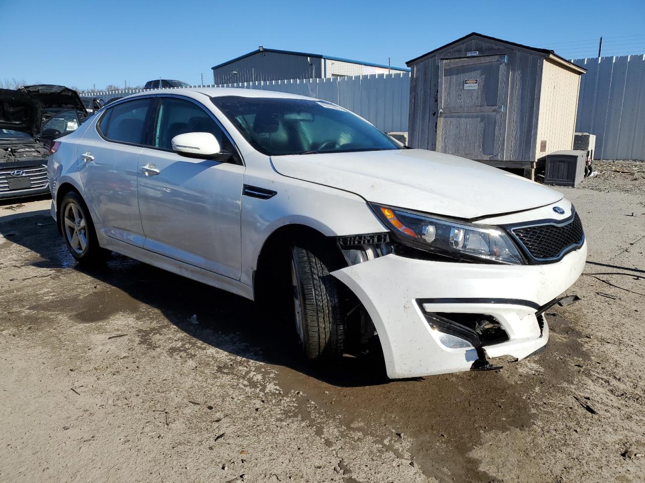 2015 Kia Optima Lx Белый vin: KNAGM4A74F5644972