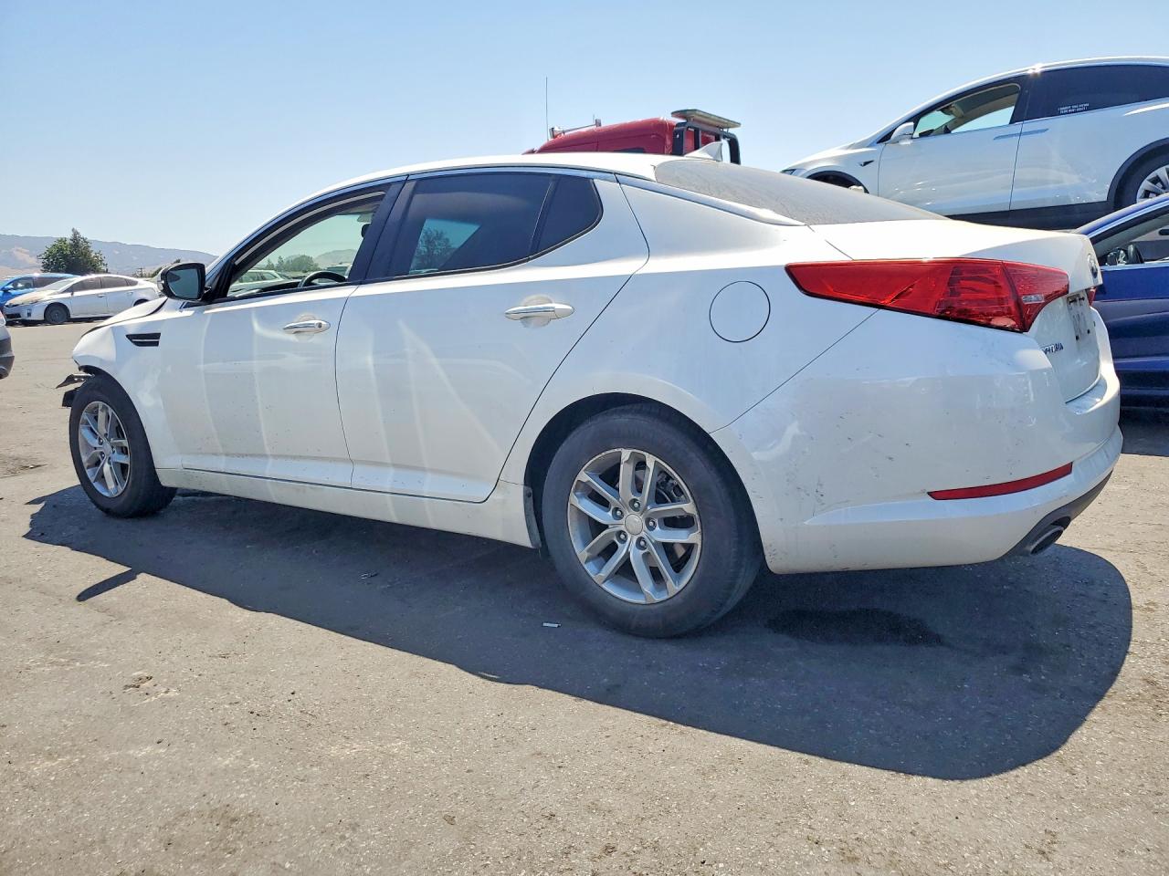2013 Kia Optima Lx White vin: KNAGM4A75D5364751