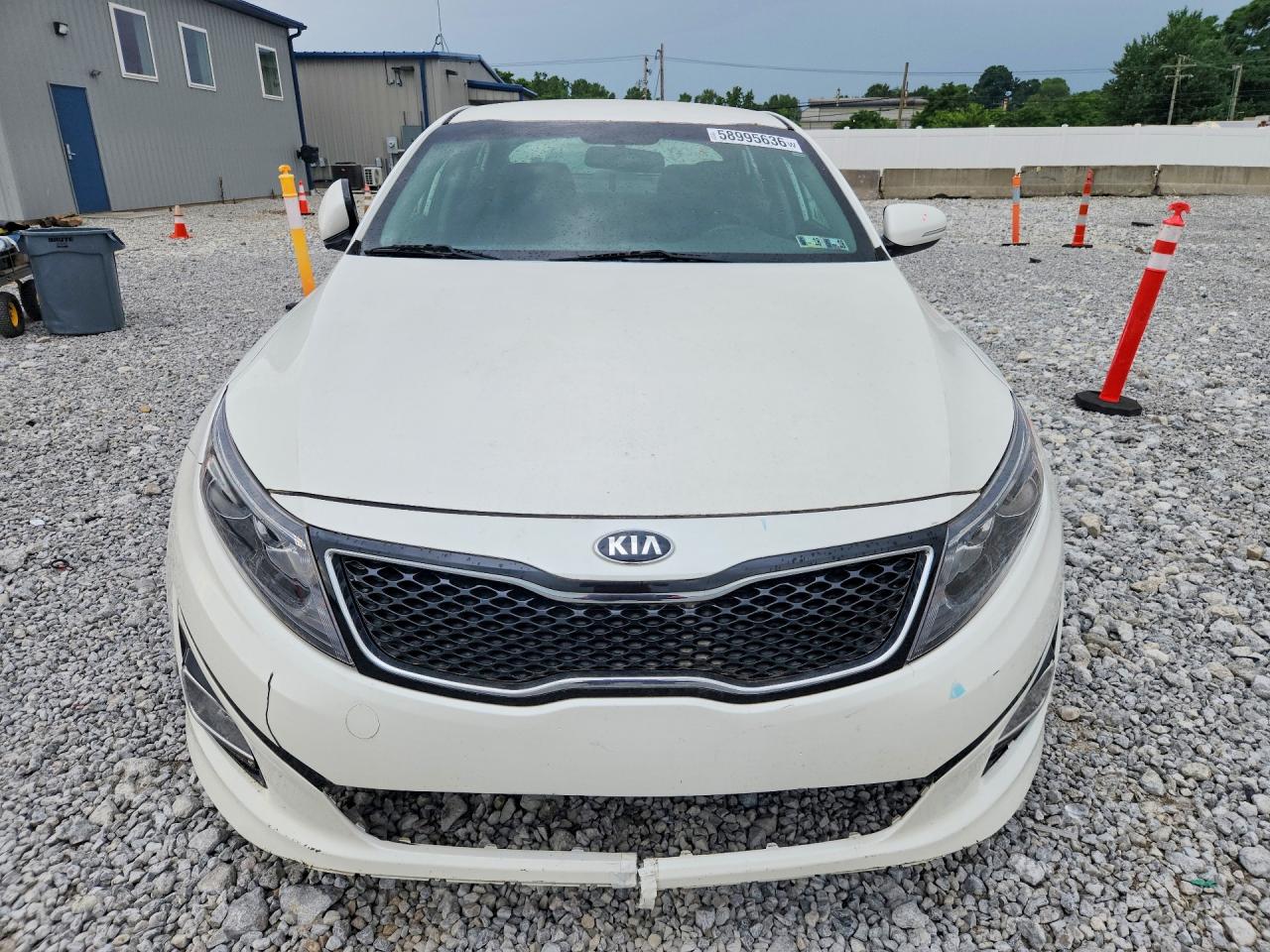 2015 Kia Optima Lx White vin: KNAGM4A75F5593529