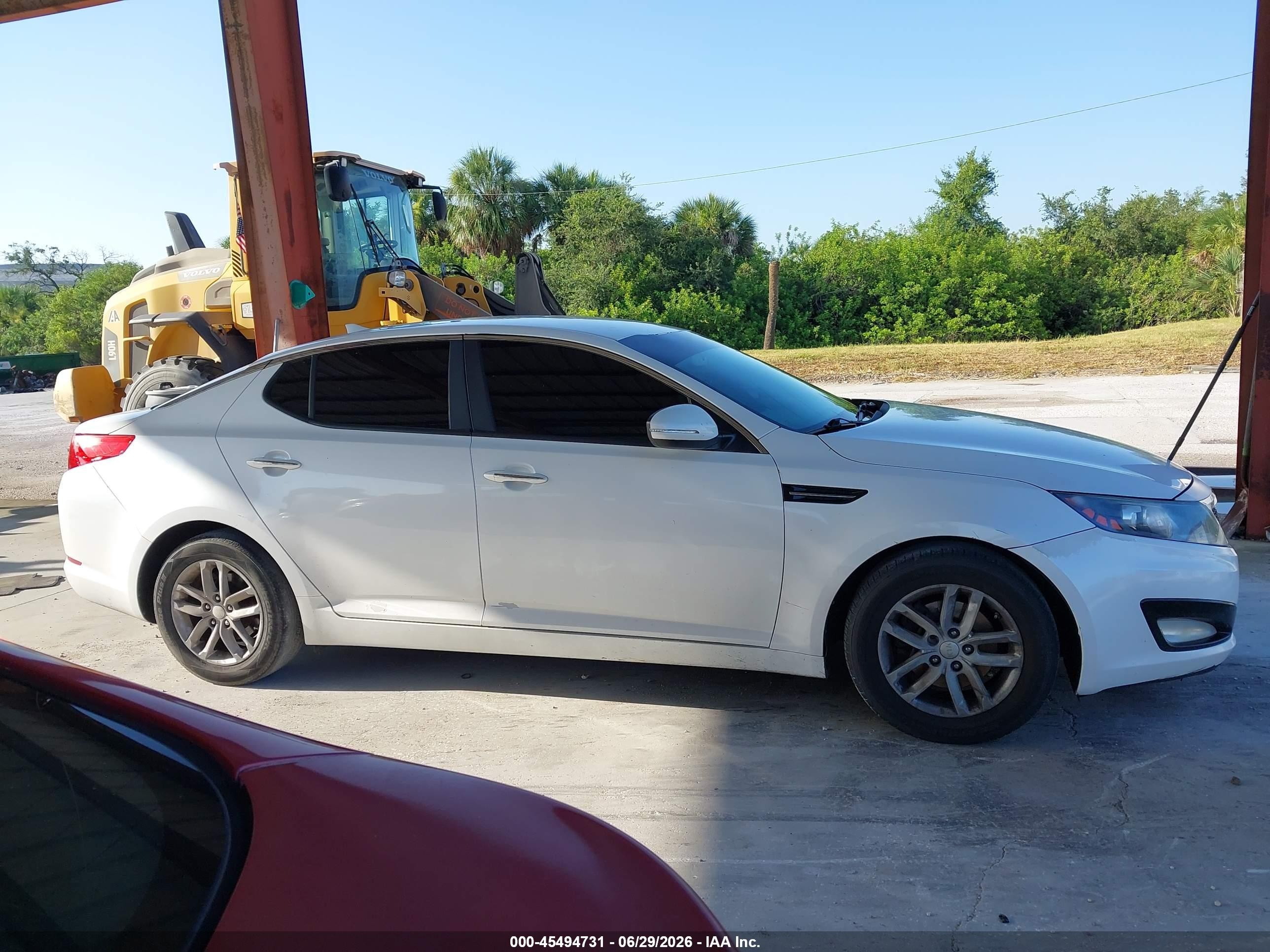 2012 Kia Optima Lx White vin: KNAGM4A76C5289640