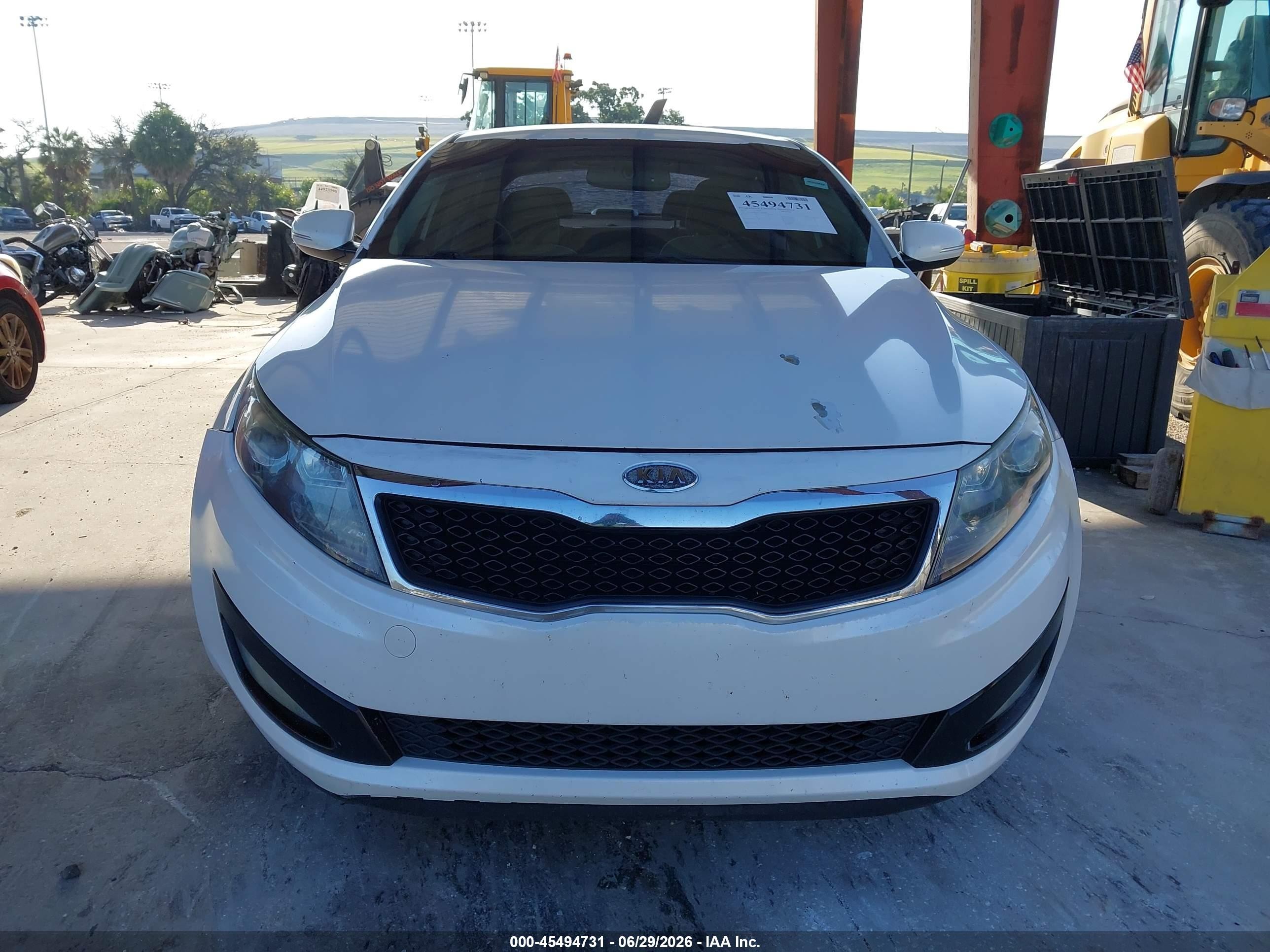 2012 Kia Optima Lx White vin: KNAGM4A76C5289640