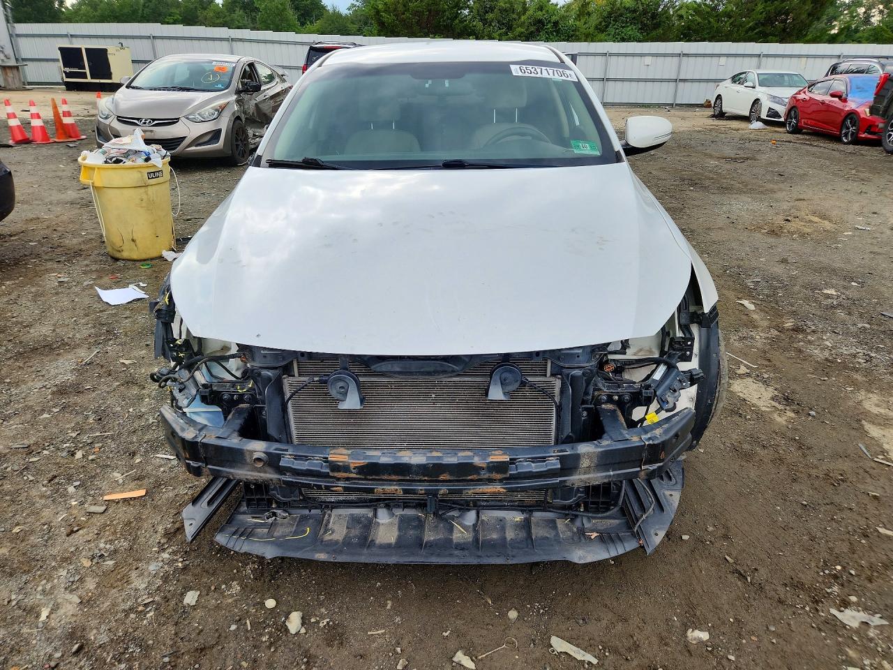 2015 Kia Optima Lx White vin: KNAGM4A76F5545019