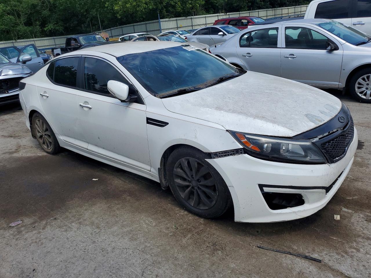 2015 Kia Optima Lx White vin: KNAGM4A76F5617675