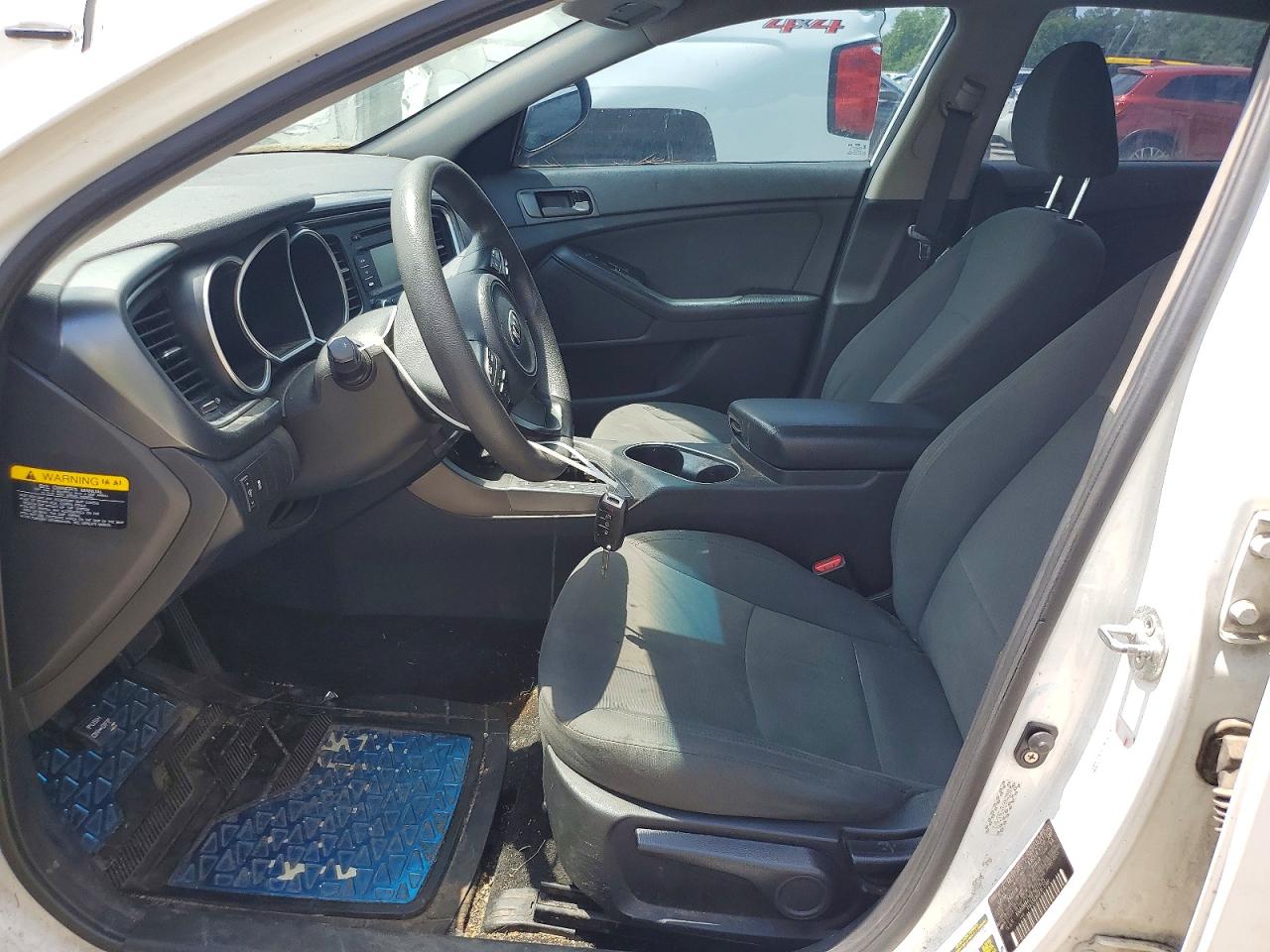 2015 Kia Optima Lx White vin: KNAGM4A76F5617675