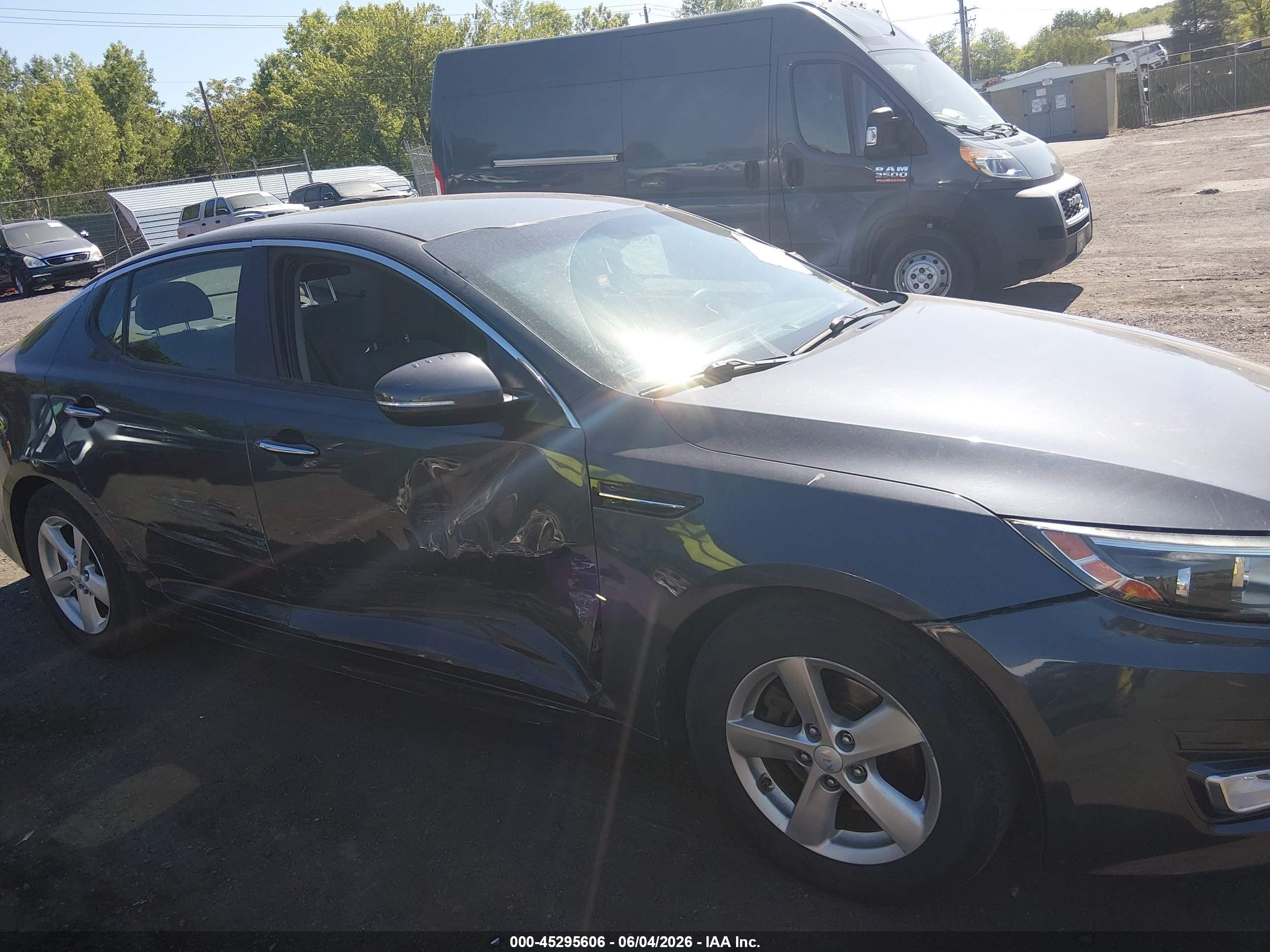 2015 Kia Optima Lx Gray vin: KNAGM4A76F5631964