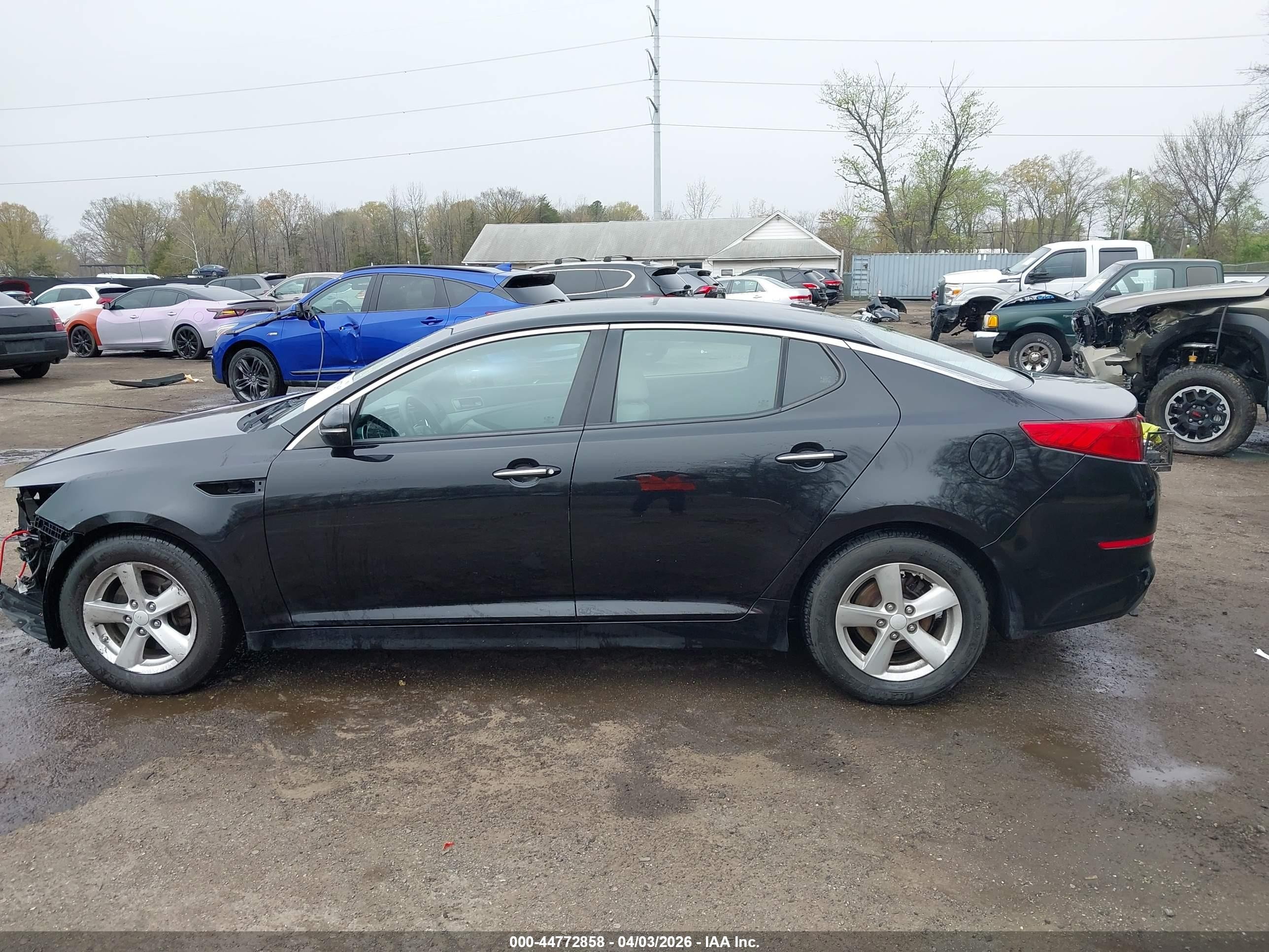 2015 Kia Optima Lx Black vin: KNAGM4A76F5653382