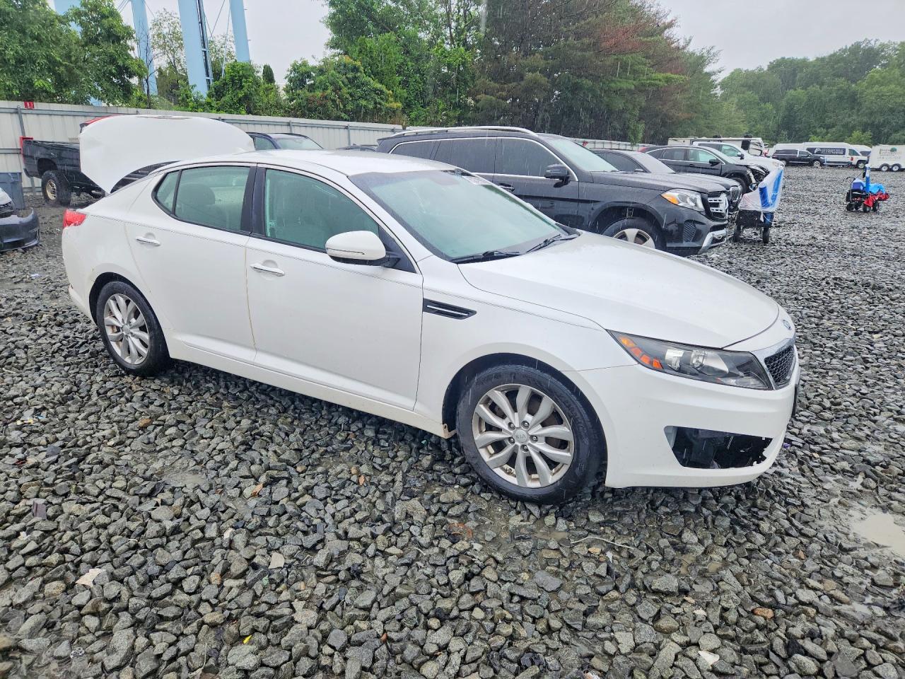 2012 Kia Optima Lx White vin: KNAGM4A77C5296807