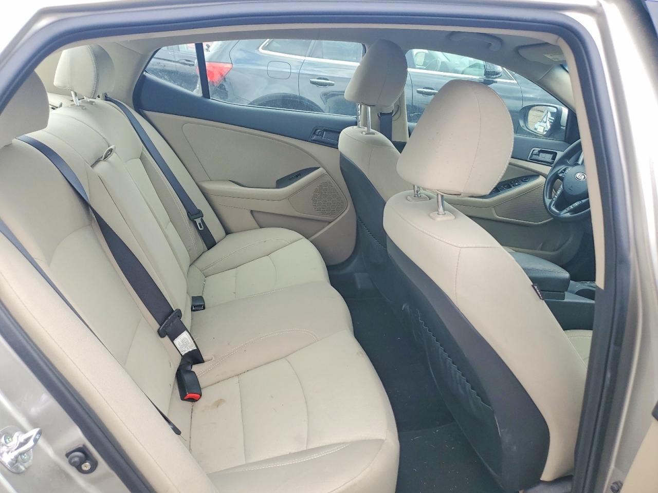 2013 Kia Optima Lx Серебряный vin: KNAGM4A77D5364315