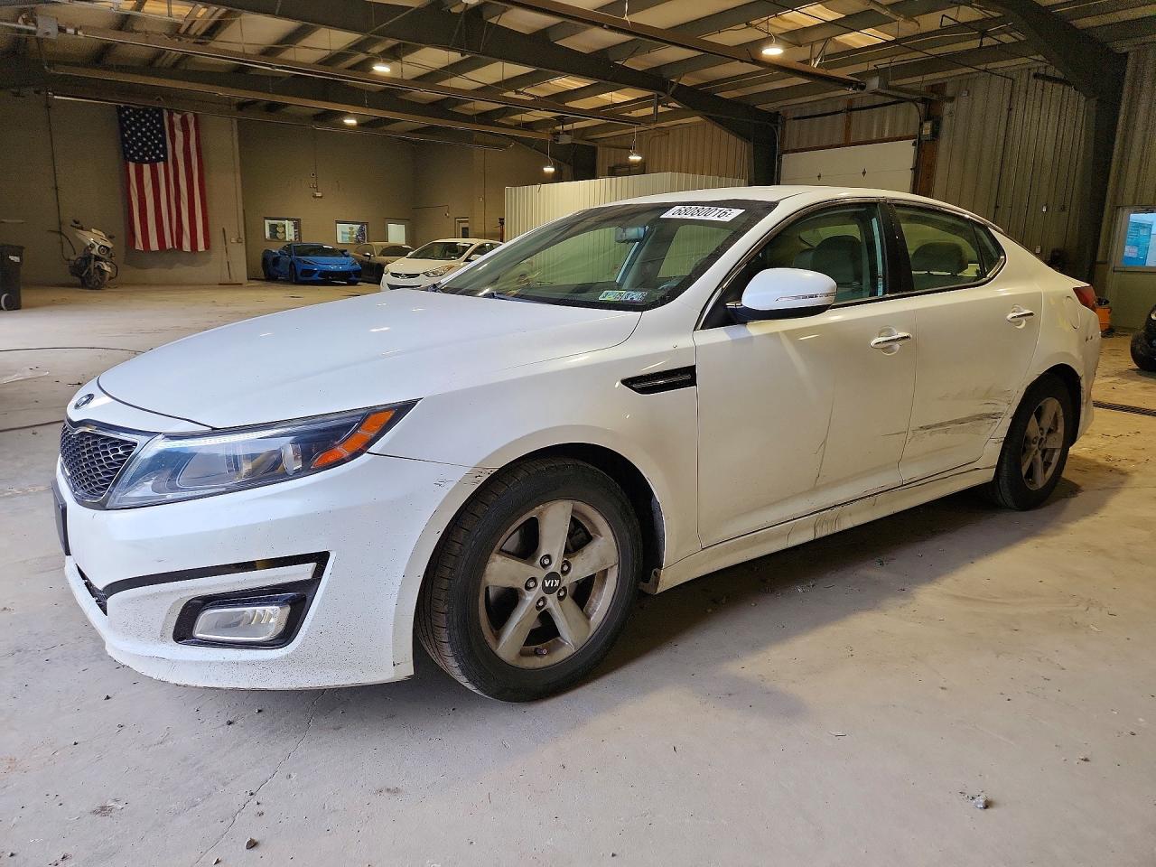 2014 Kia Optima Lx White vin: KNAGM4A77E5472807