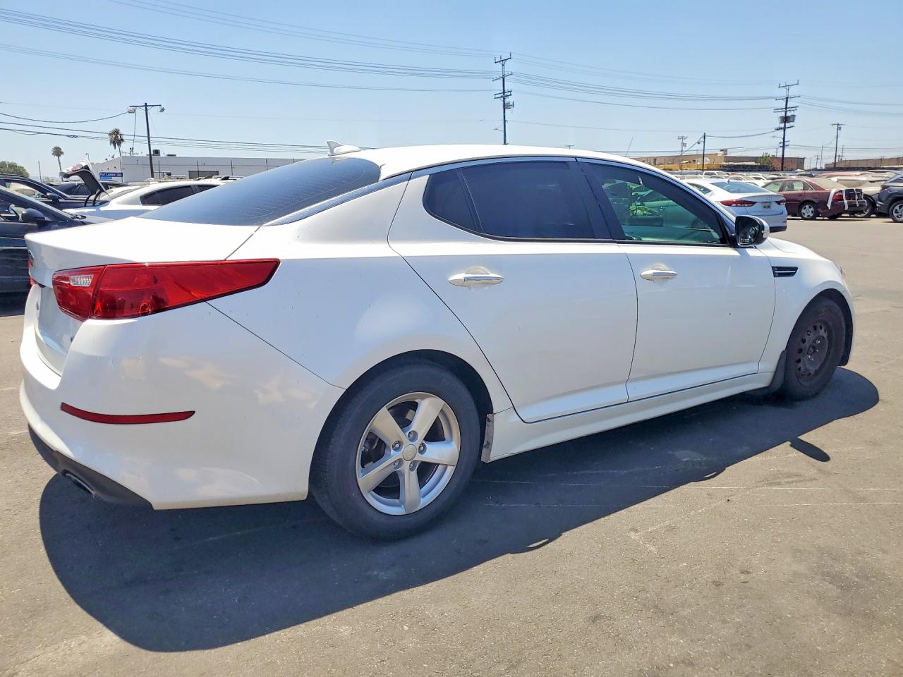 2015 Kia Optima Lx White vin: KNAGM4A77F5584962