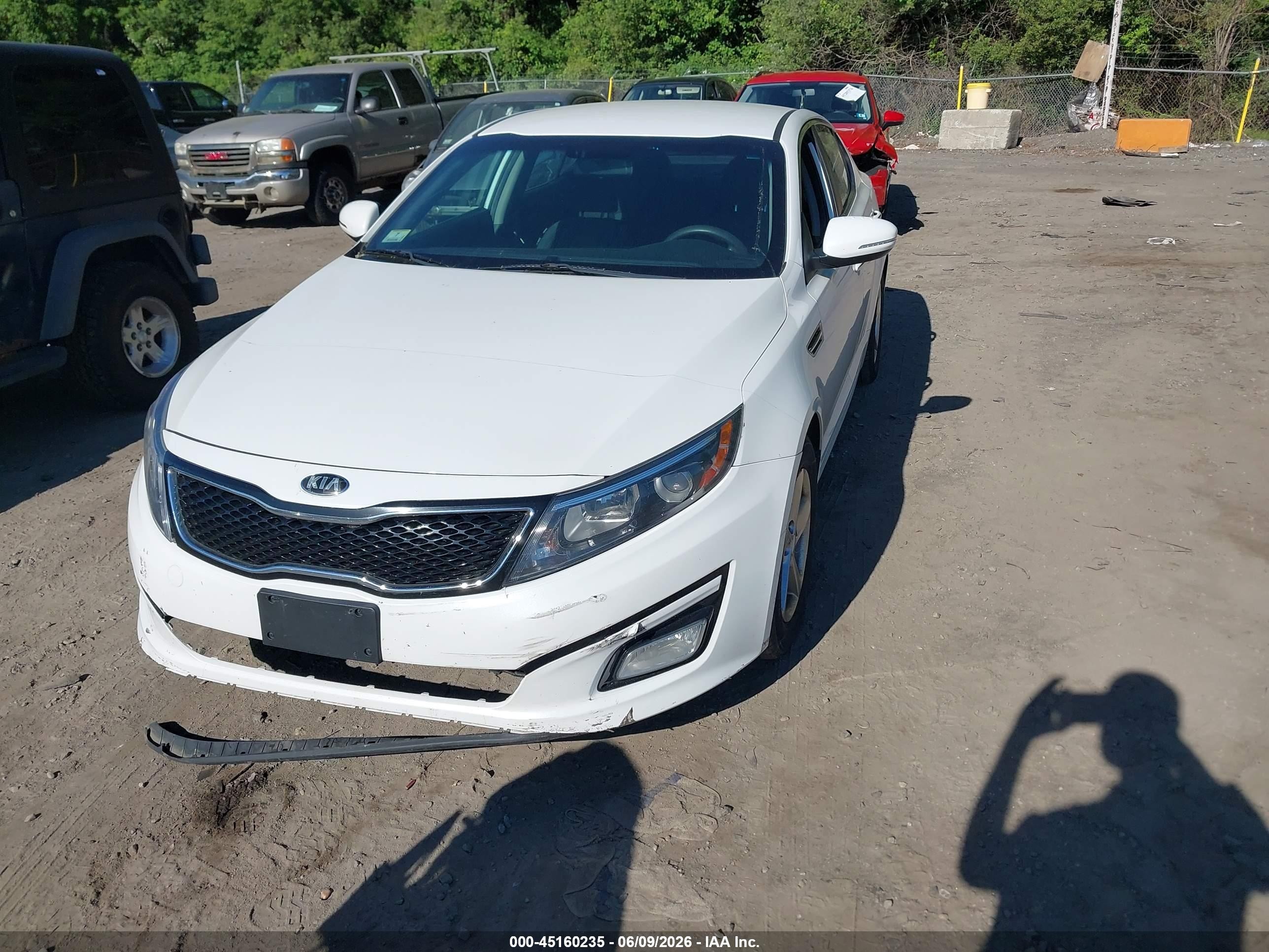 2015 Kia Optima Lx White vin: KNAGM4A77F5598652
