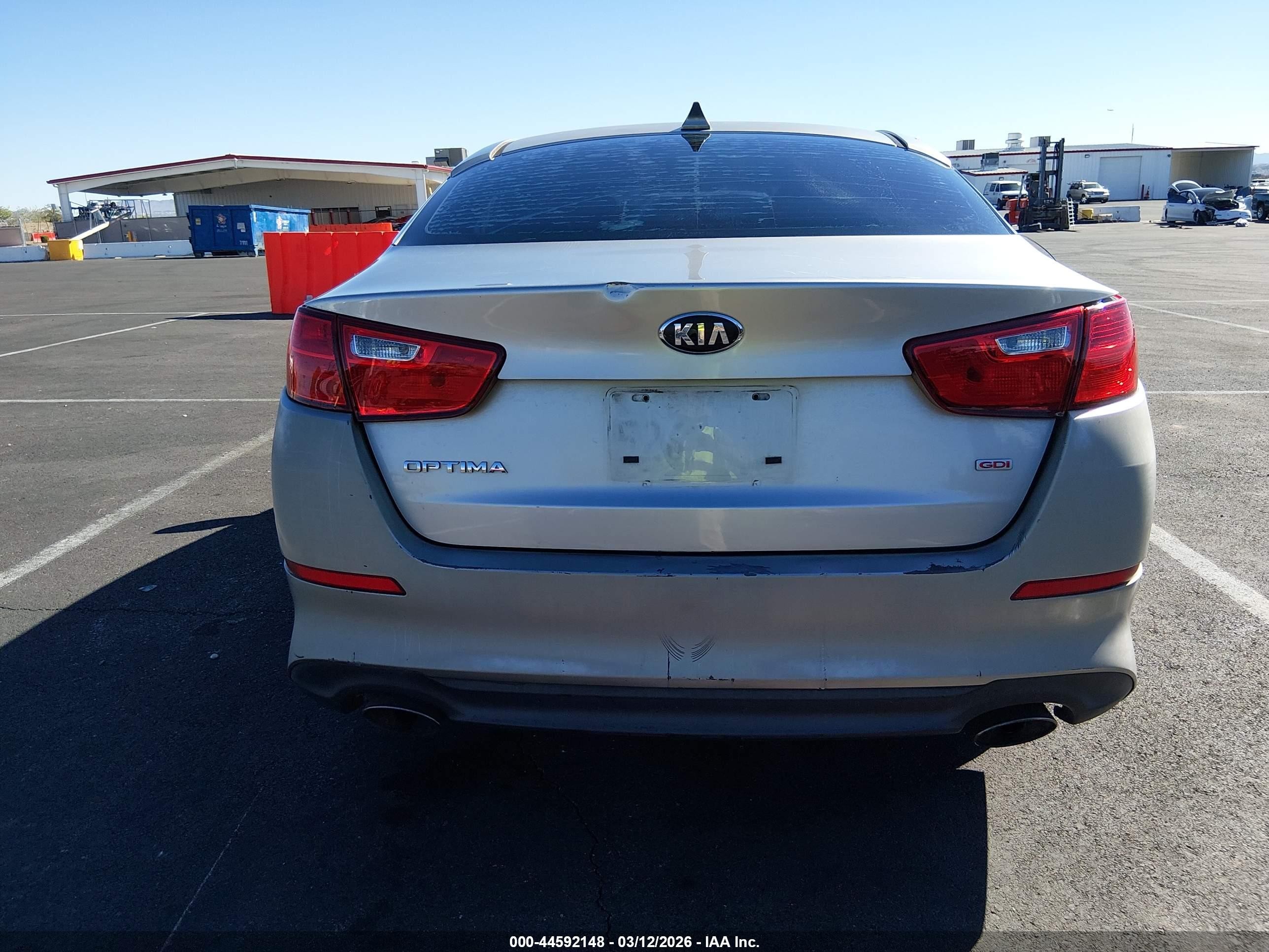2014 Kia Optima Lx Champagne vin: KNAGM4A78E5475666