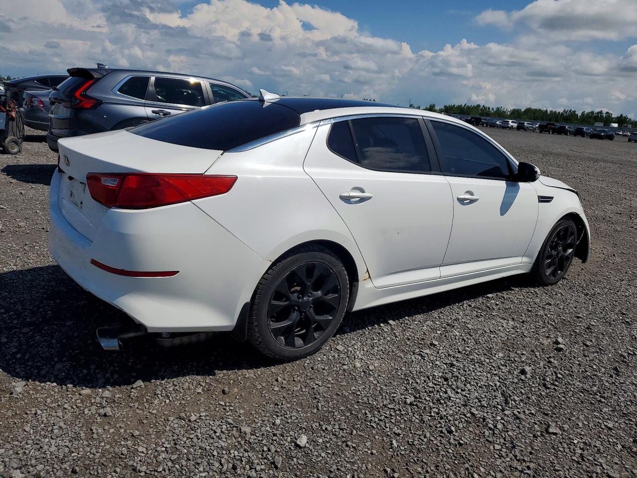 2015 Kia Optima Lx White vin: KNAGM4A78F5565790