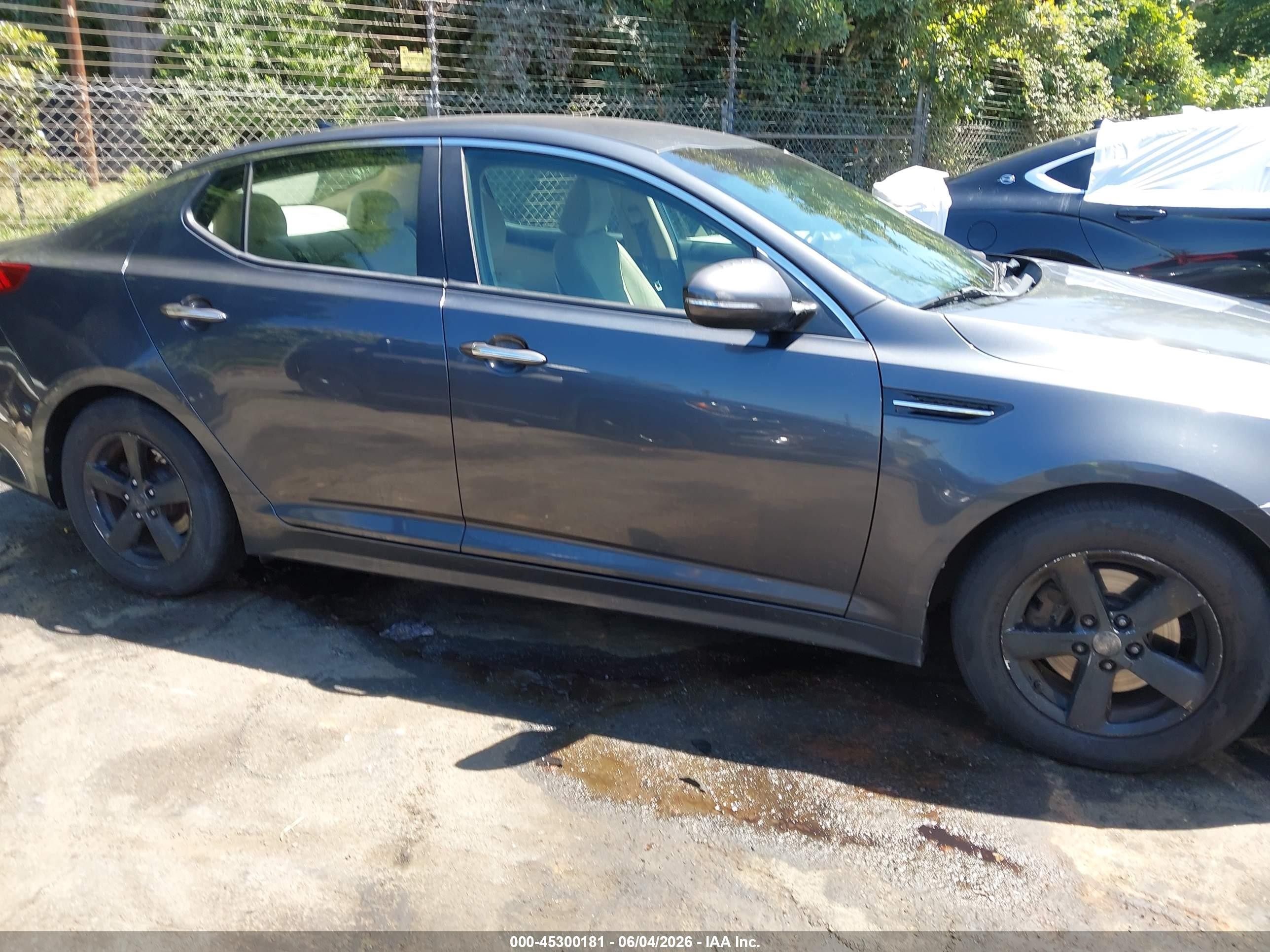 2015 Kia Optima Lx Gray vin: KNAGM4A78F5623932