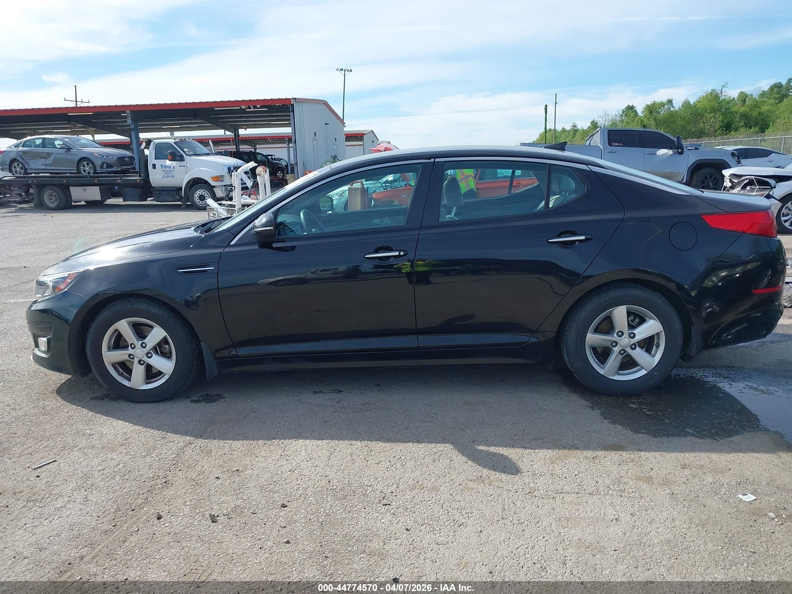 2015 Kia Optima Lx Black vin: KNAGM4A78F5653285