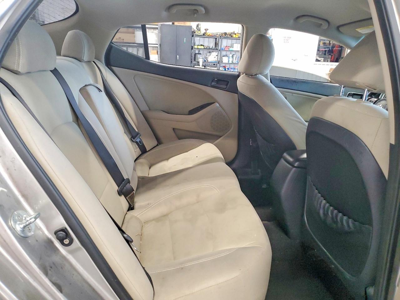 2015 Kia Optima Lx Silver vin: KNAGM4A79F5528697