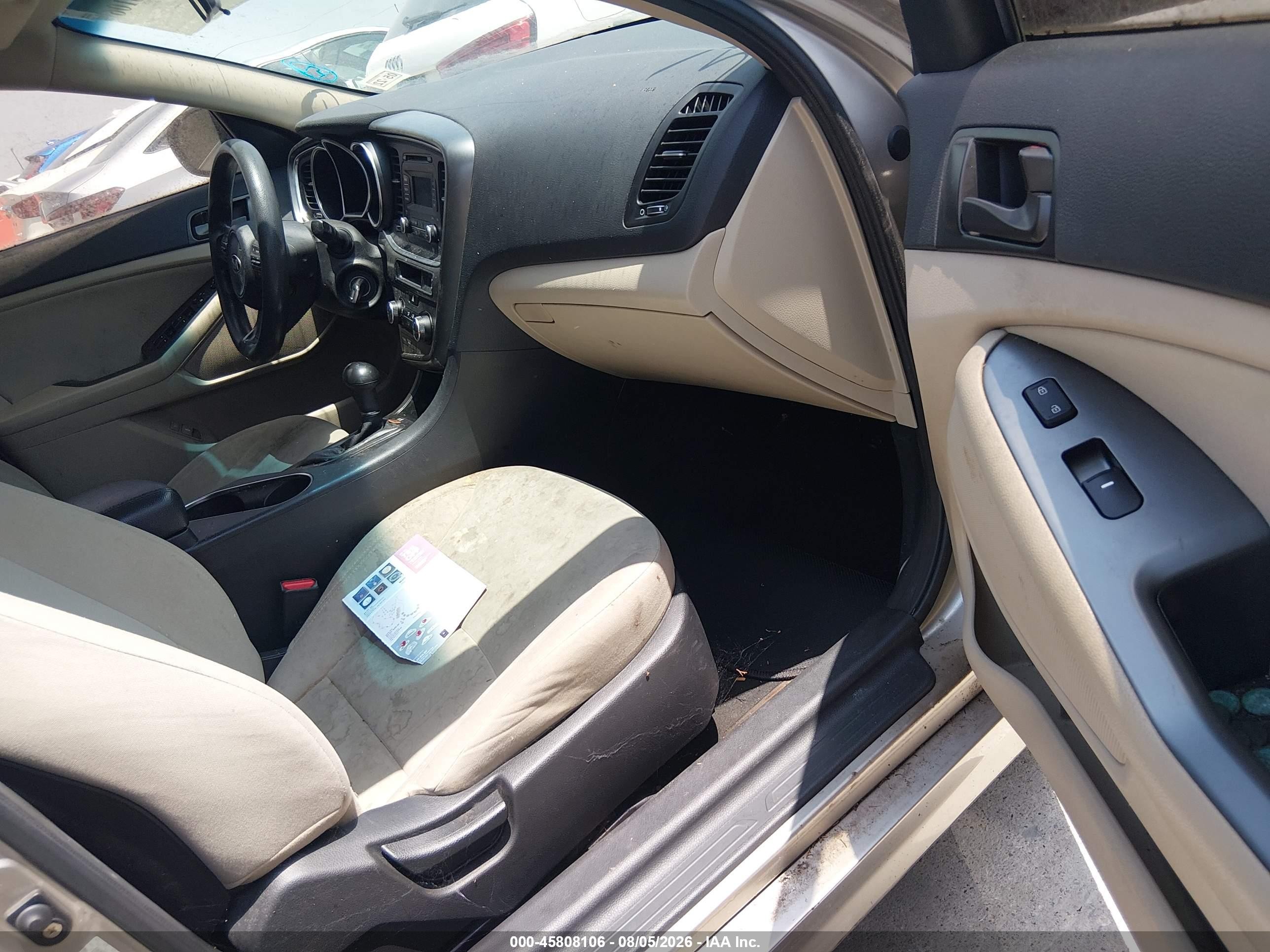 2015 Kia Optima Lx Серый vin: KNAGM4A79F5584574