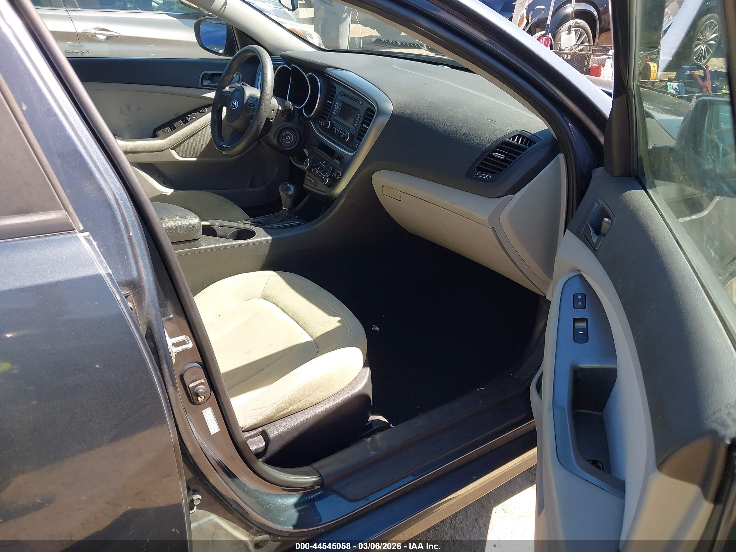 2015 Kia Optima Lx Gray vin: KNAGM4A79F5616634