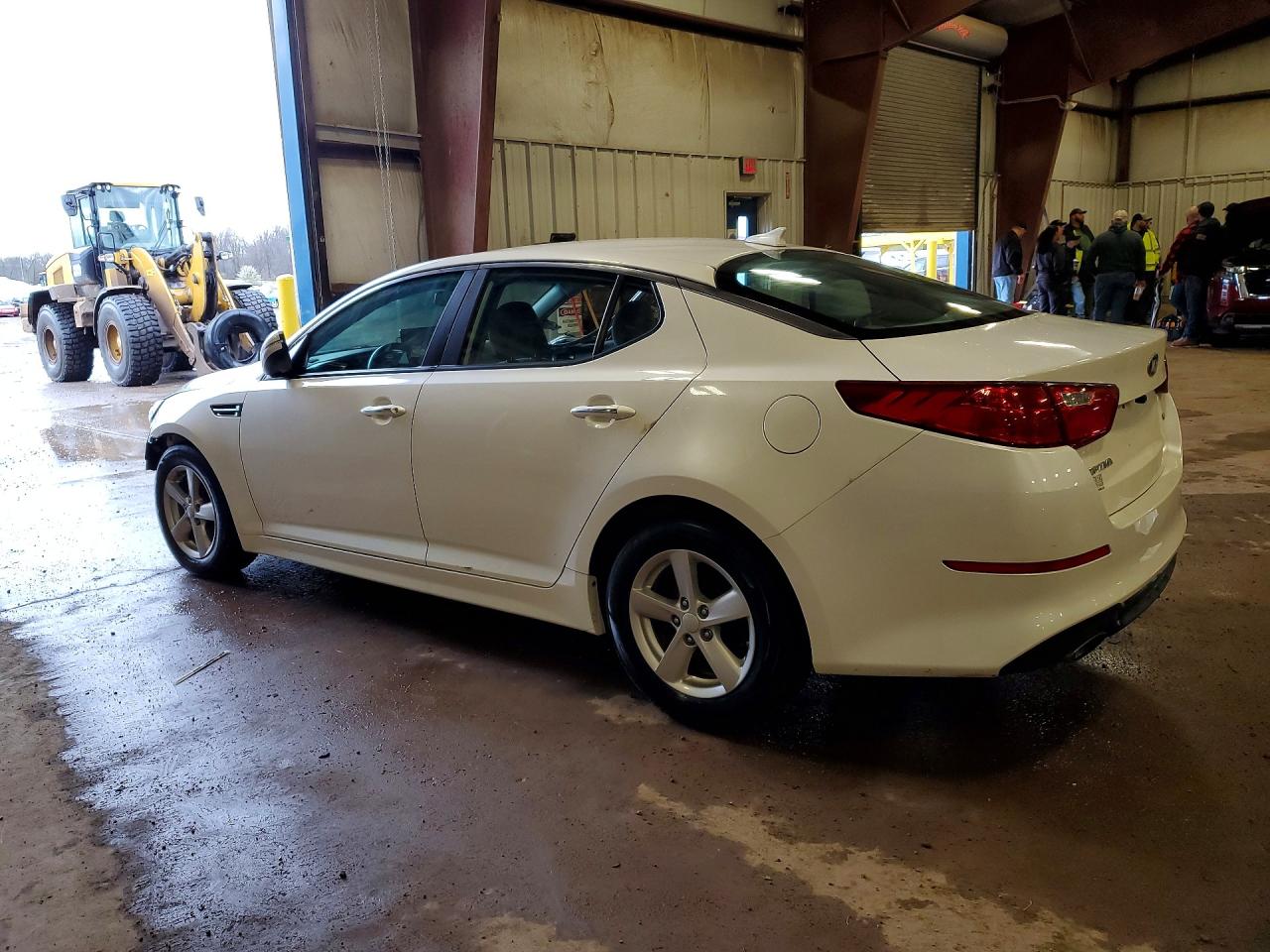 2015 Kia Optima Lx White vin: KNAGM4A79F5653117