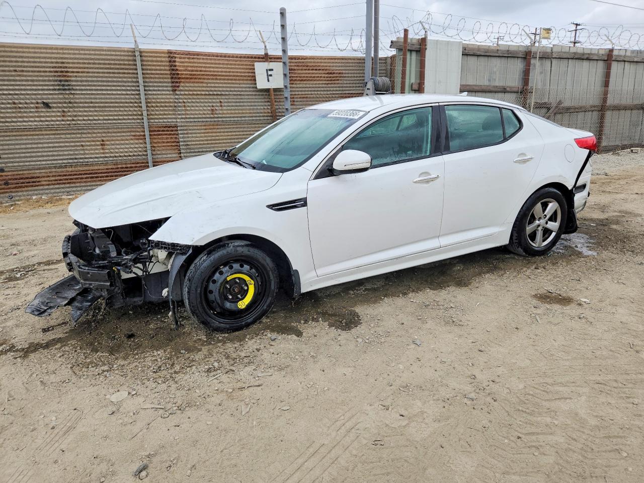 2015 Kia Optima Lx White vin: KNAGM4A79F5664019