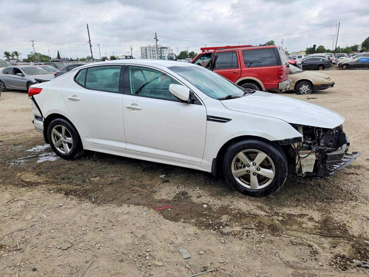 2015 Kia Optima Lx White vin: KNAGM4A79F5664019