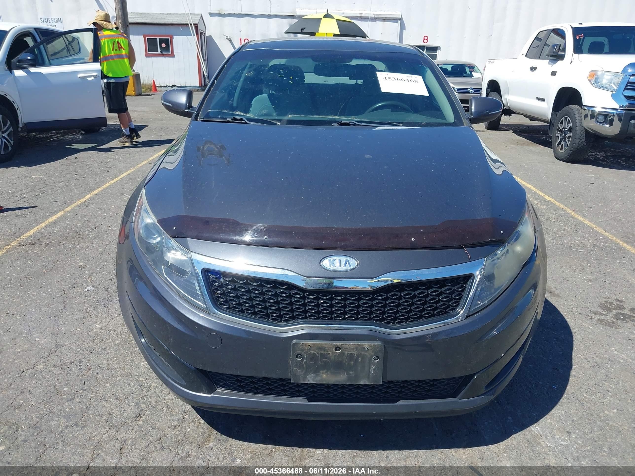 2011 Kia Optima Lx Gray vin: KNAGM4A7XB5069772