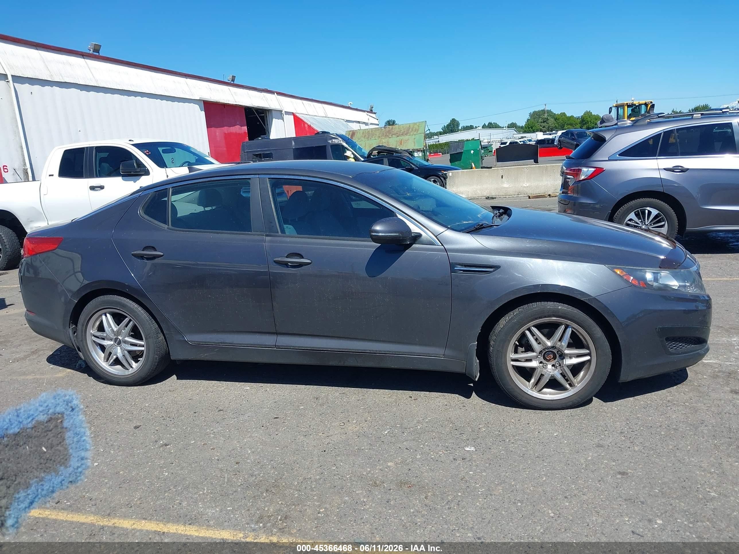 2011 Kia Optima Lx Gray vin: KNAGM4A7XB5069772
