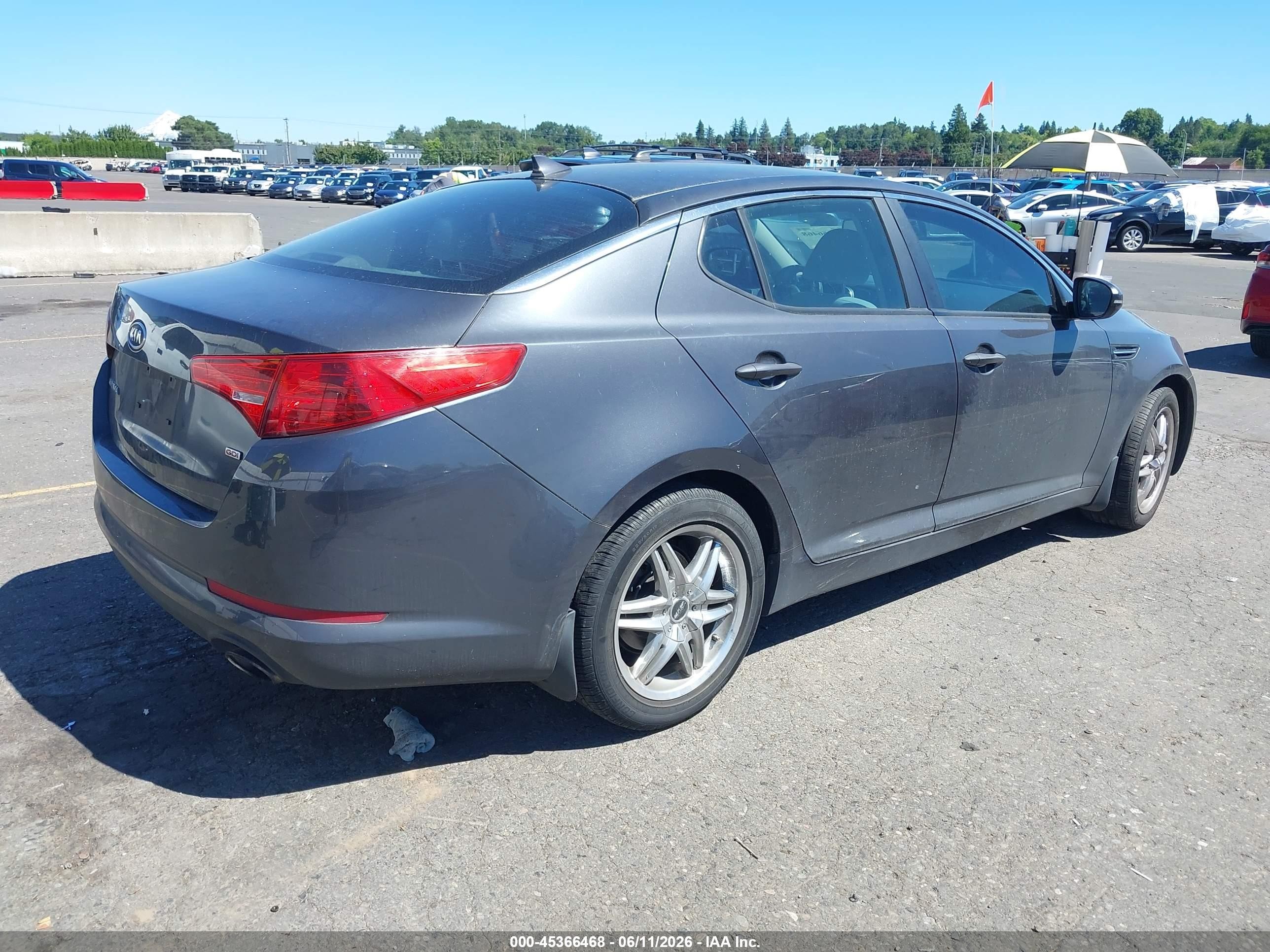 2011 Kia Optima Lx Gray vin: KNAGM4A7XB5069772