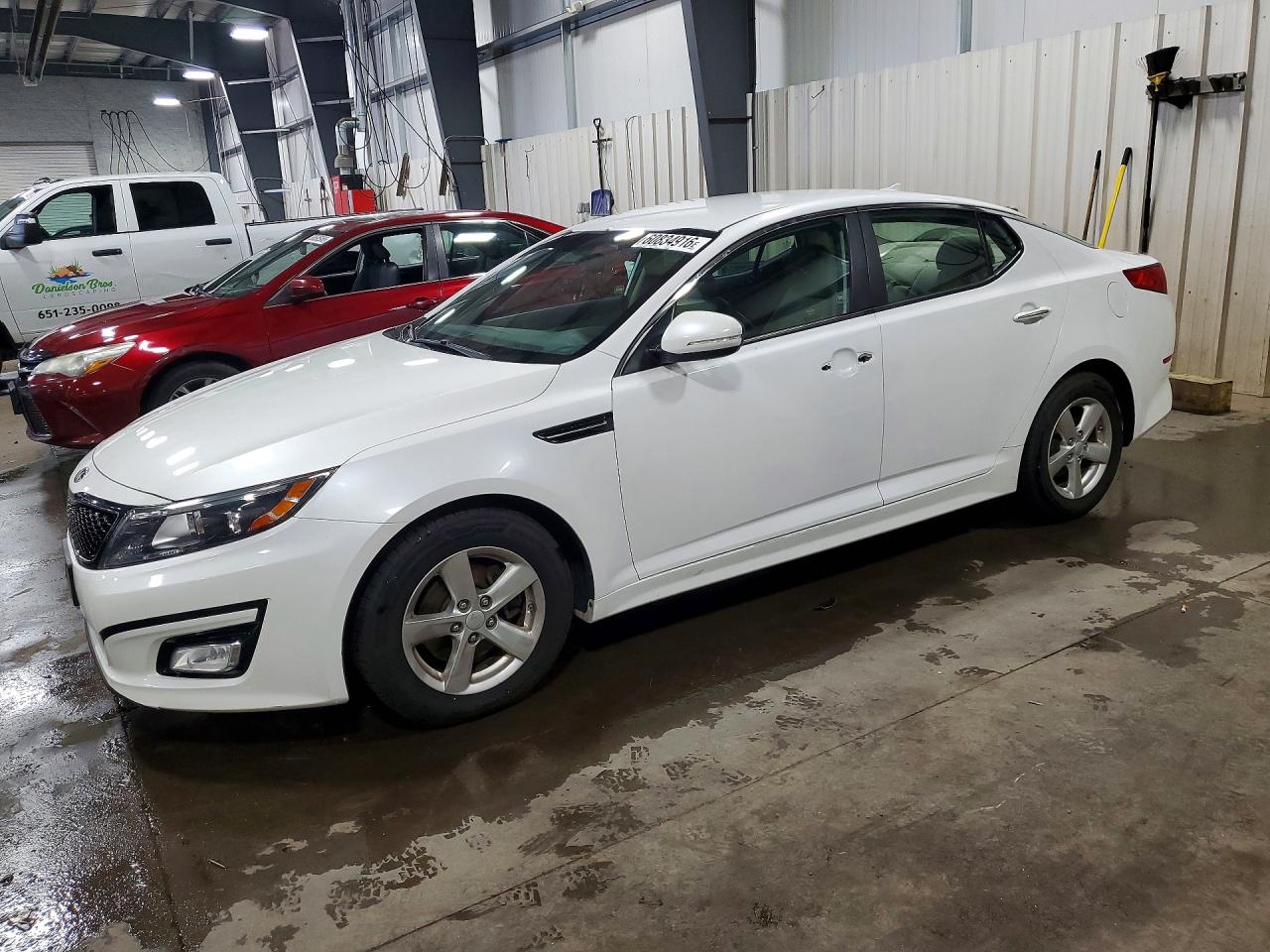 2014 Kia Optima Lx White vin: KNAGM4A7XE5501006