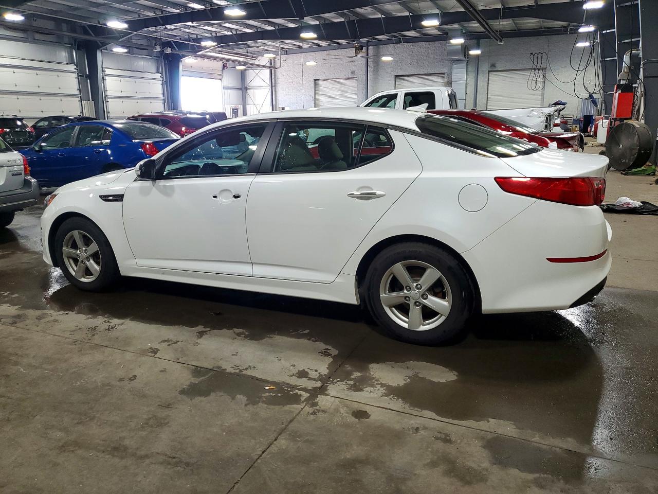 2014 Kia Optima Lx White vin: KNAGM4A7XE5501006