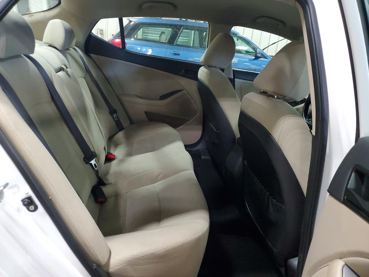 2014 Kia Optima Lx White vin: KNAGM4A7XE5501006
