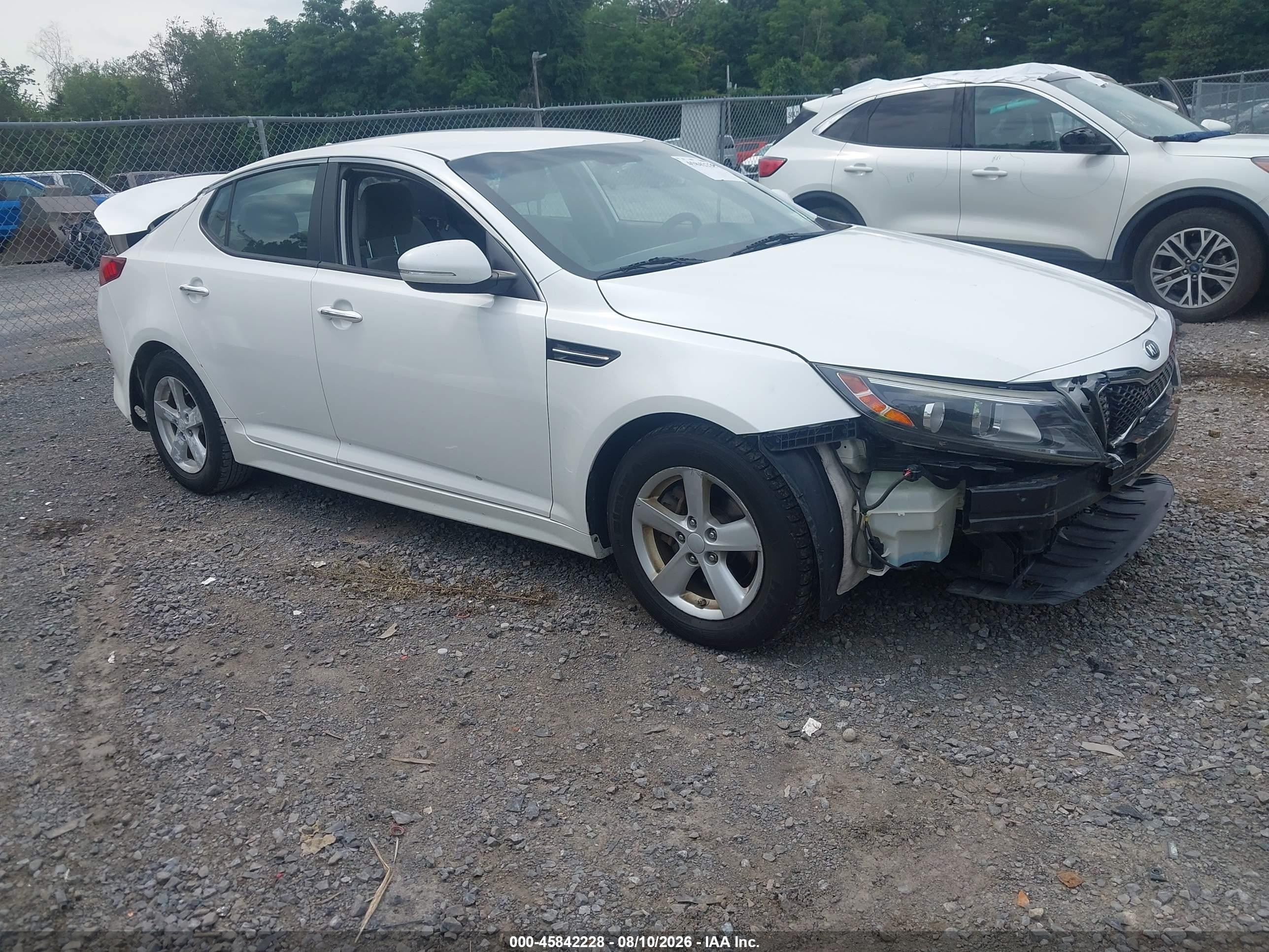 2015 Kia Optima Lx White vin: KNAGM4A7XF5646547