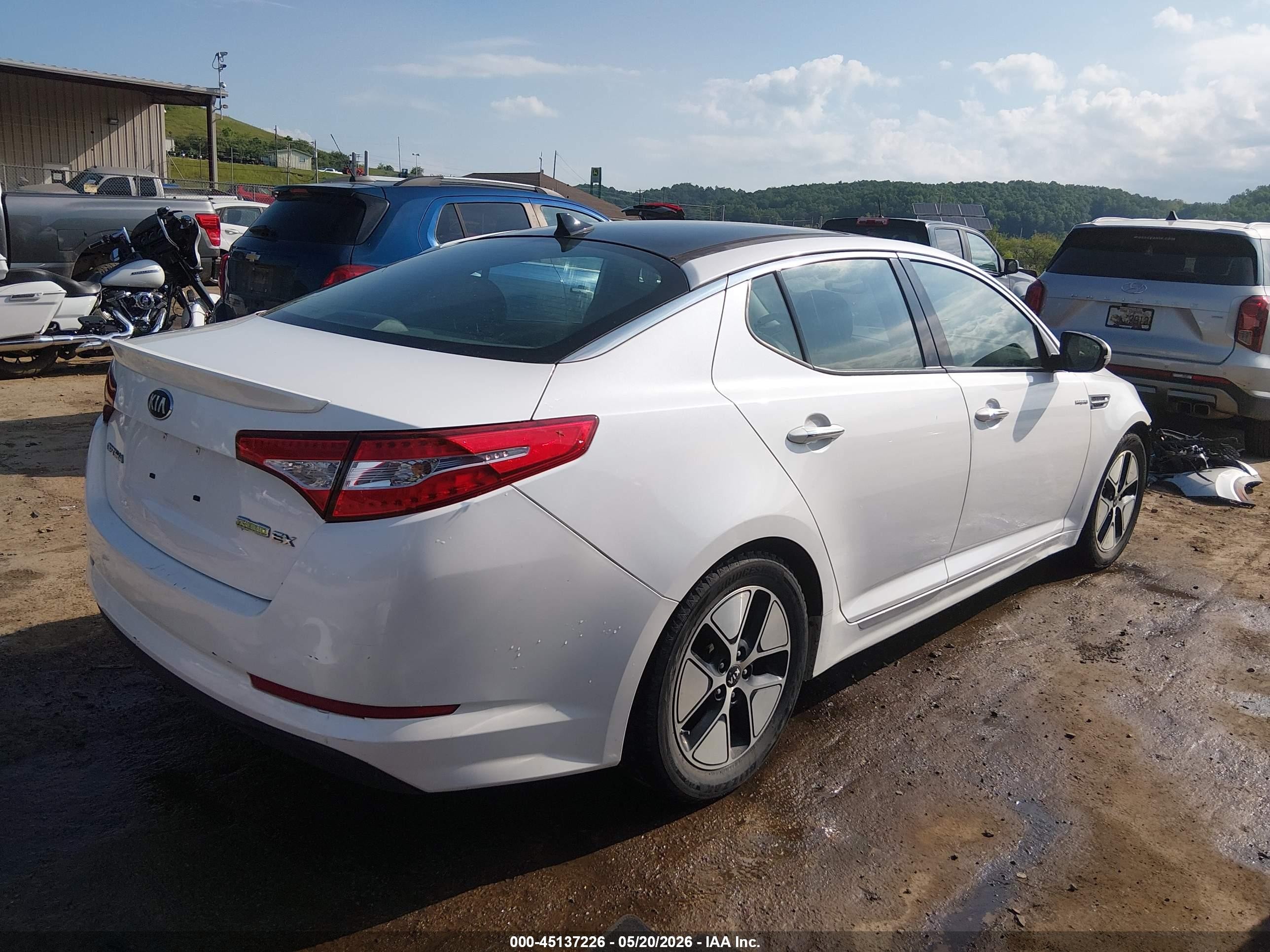 2013 Kia Optima Hybrid Ex White vin: KNAGM4AD0D5041097