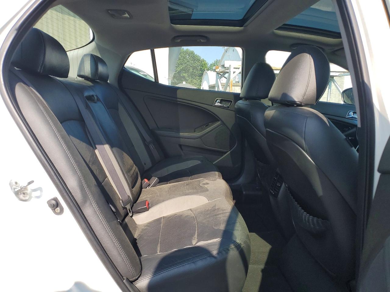 2013 Kia Optima Hybrid White vin: KNAGM4AD0D5048759