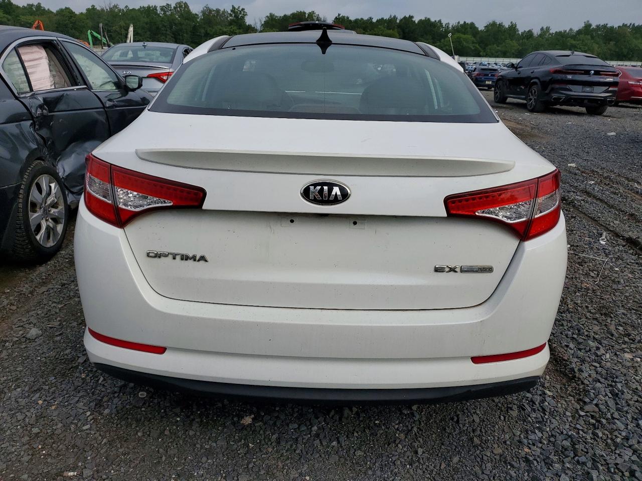 2013 Kia Optima Hybrid White vin: KNAGM4AD1D5040573