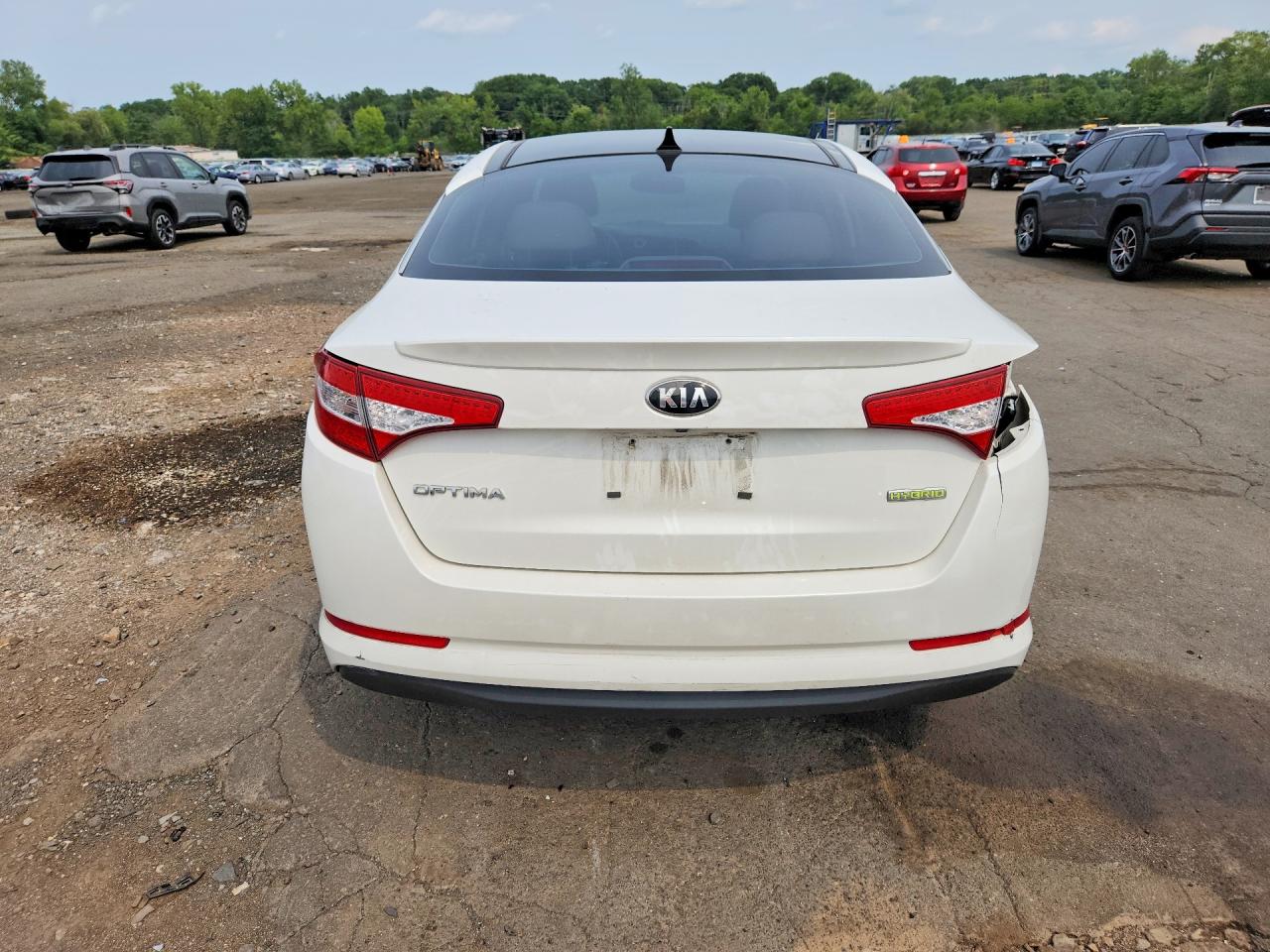 2012 Kia Optima Hybrid White vin: KNAGM4AD2C5032027