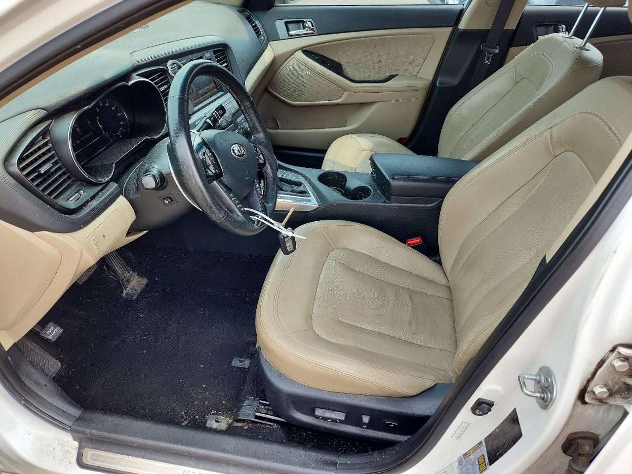 2012 Kia Optima Hybrid White vin: KNAGM4AD2C5032027