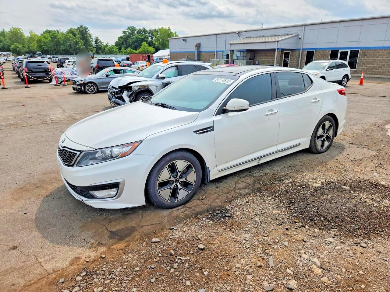 2012 Kia Optima Hybrid White vin: KNAGM4AD2C5032027