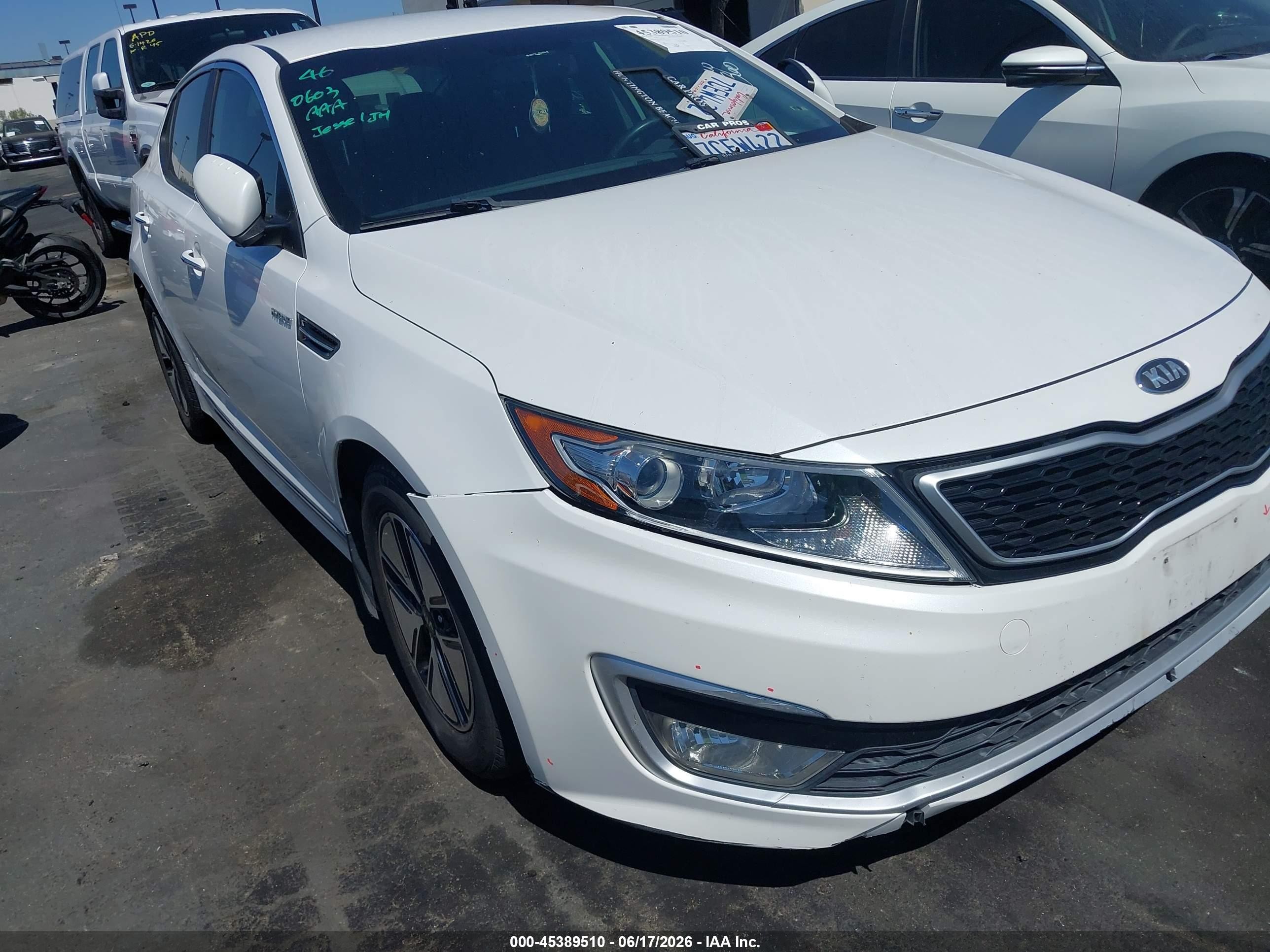 2013 Kia Optima Hybrid Lx White vin: KNAGM4AD2D5048746