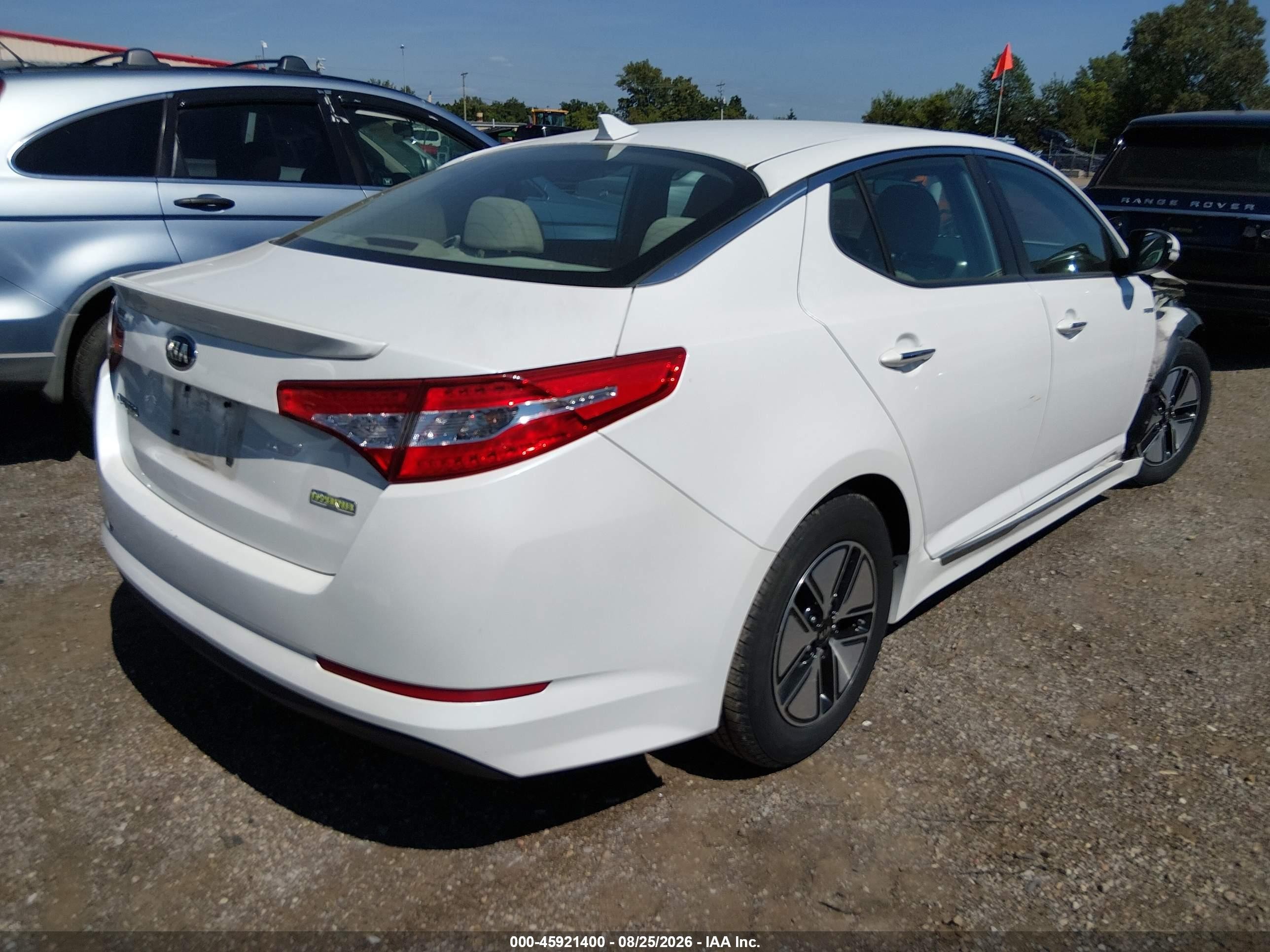 2013 Kia Optima Hybrid Lx White vin: KNAGM4AD2D5061559