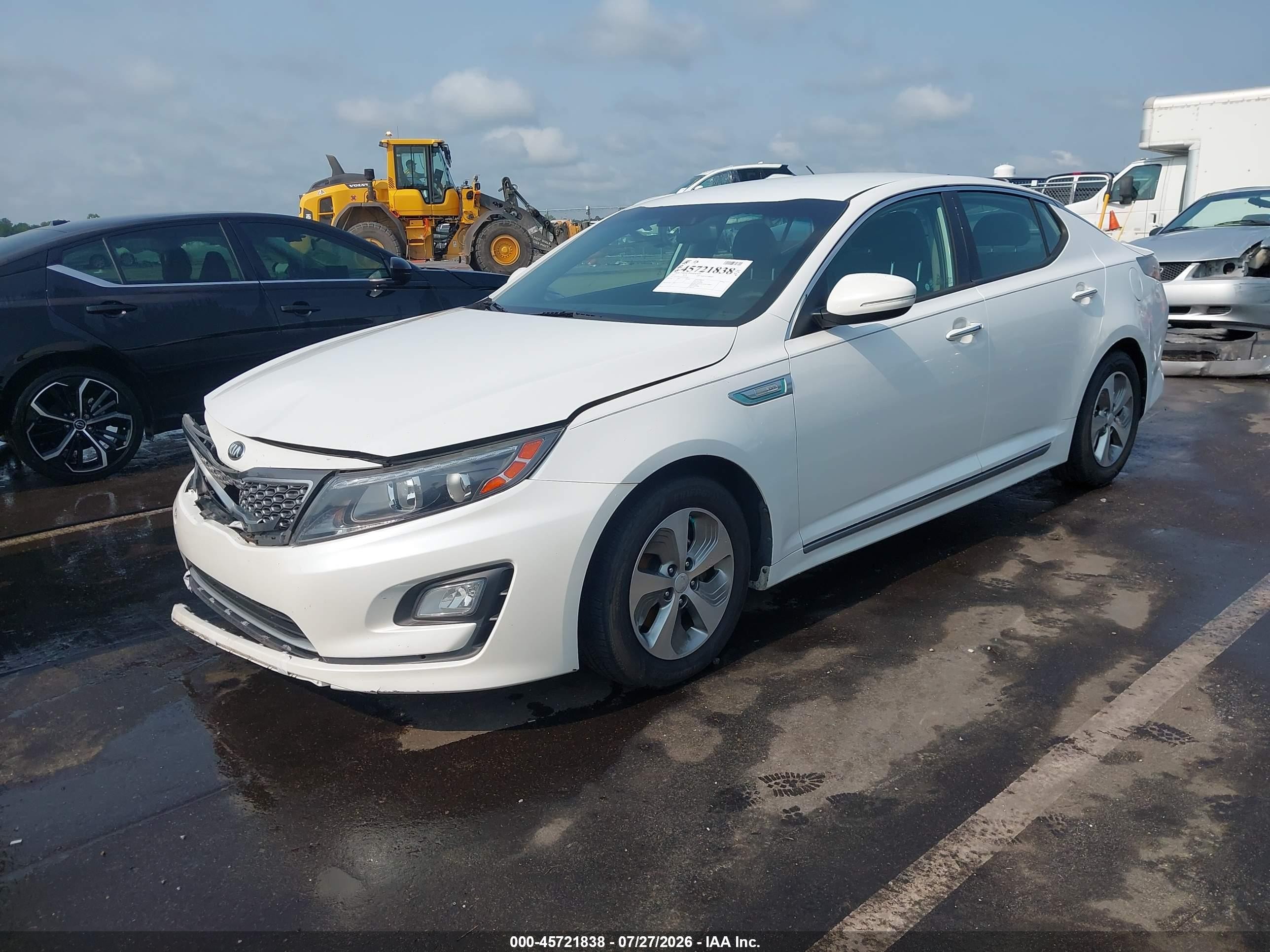 2015 Kia Optima Hybrid   White vin: KNAGM4AD2F5089588