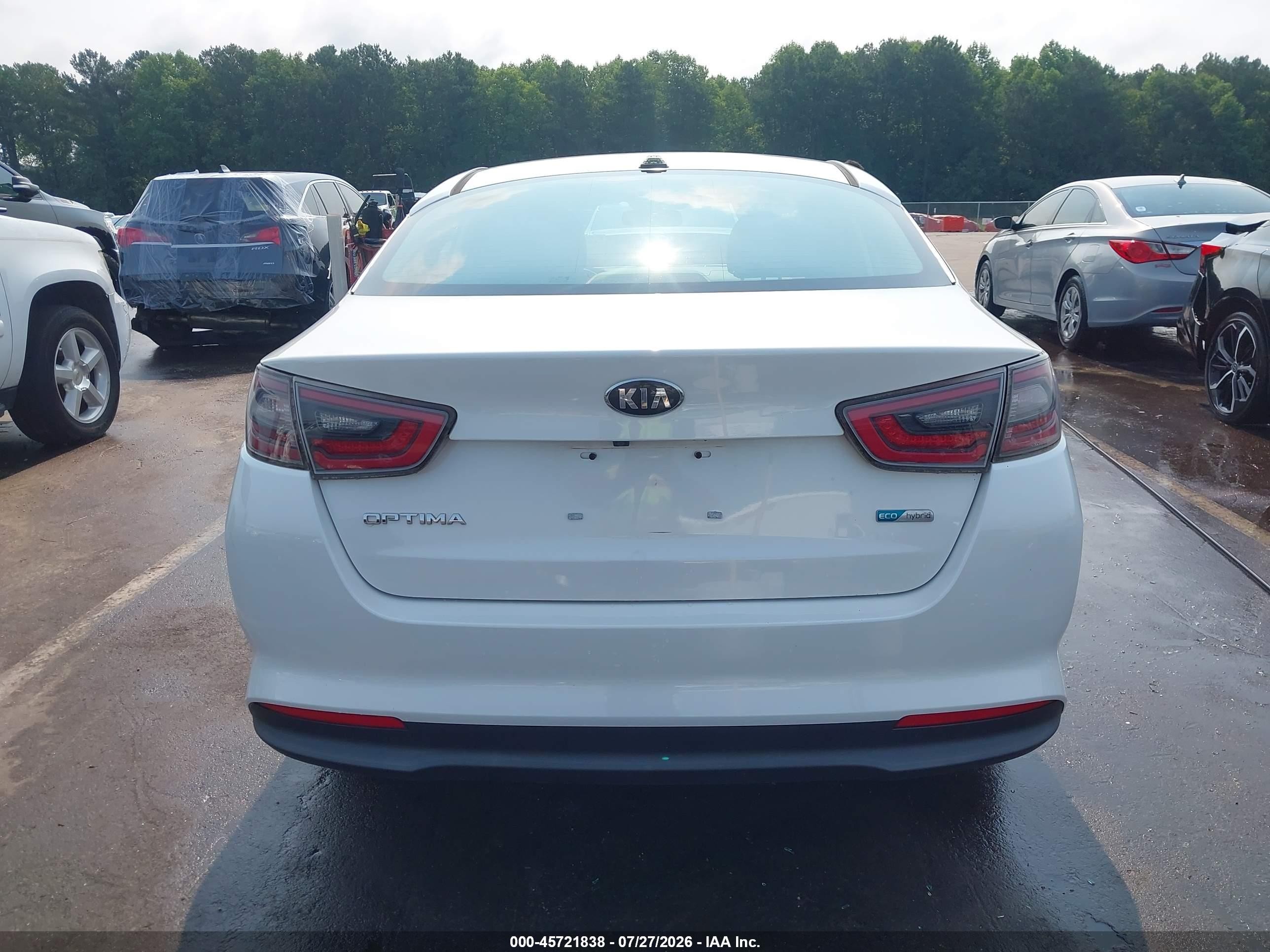 2015 Kia Optima Hybrid   White vin: KNAGM4AD2F5089588